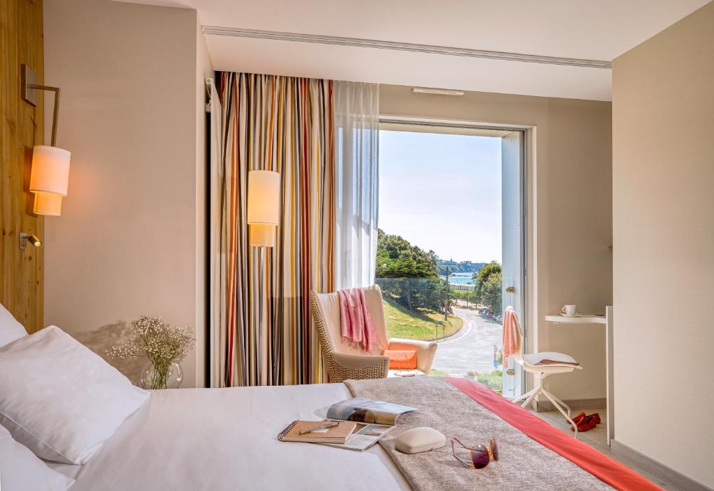 Double Classic with Terrace