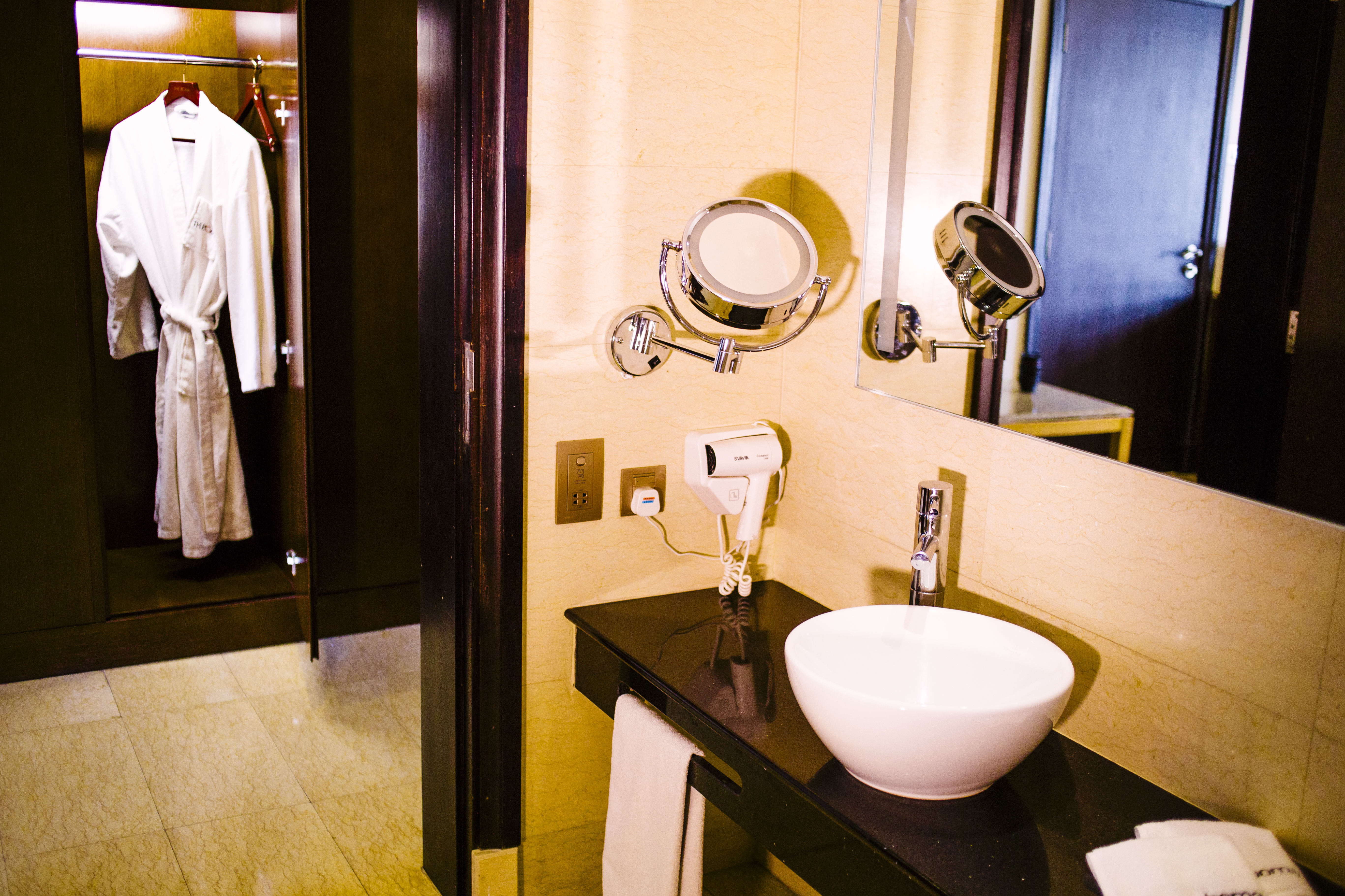 Double or Twin Deluxe