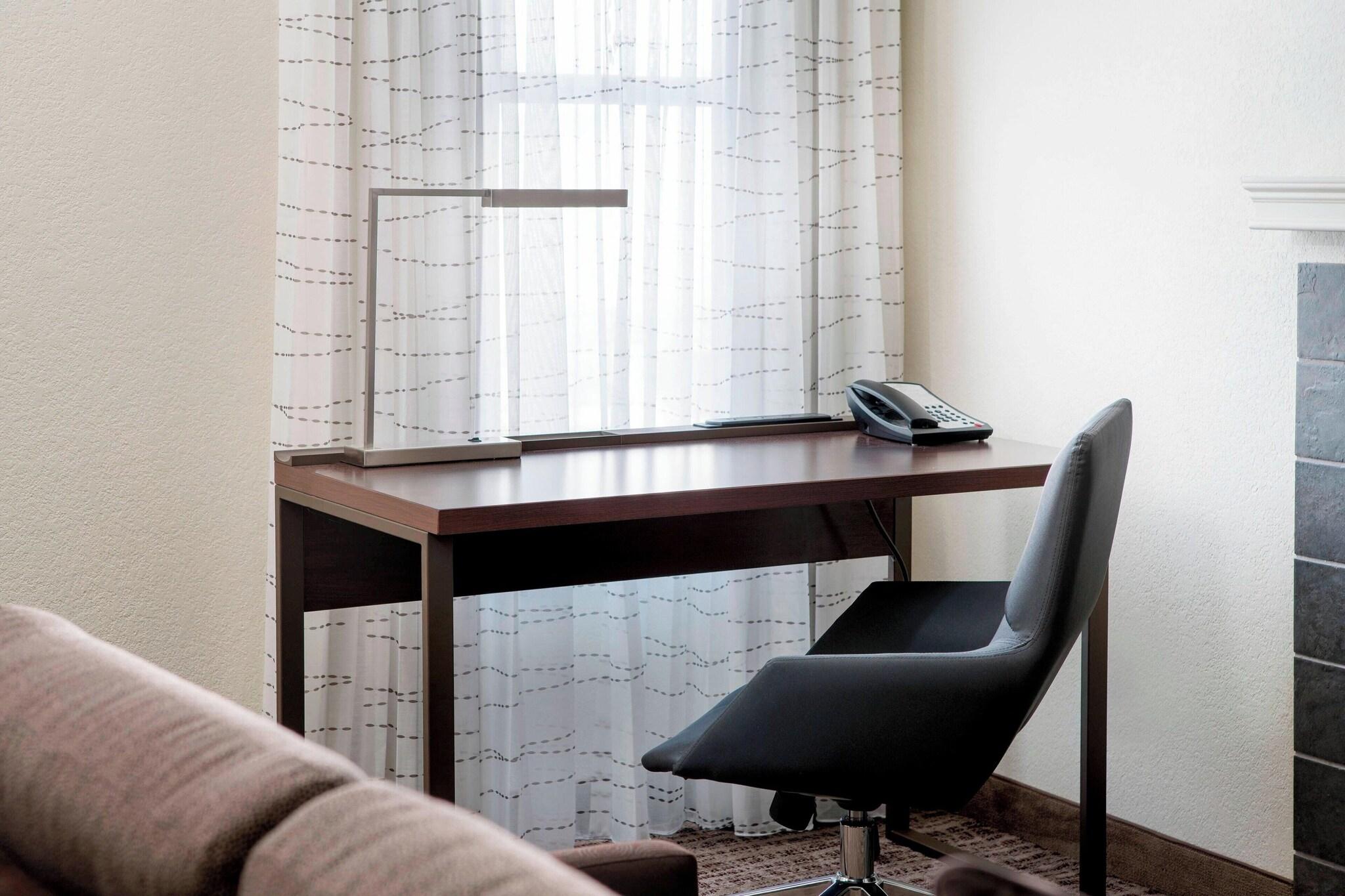 Studio Two Double Beds