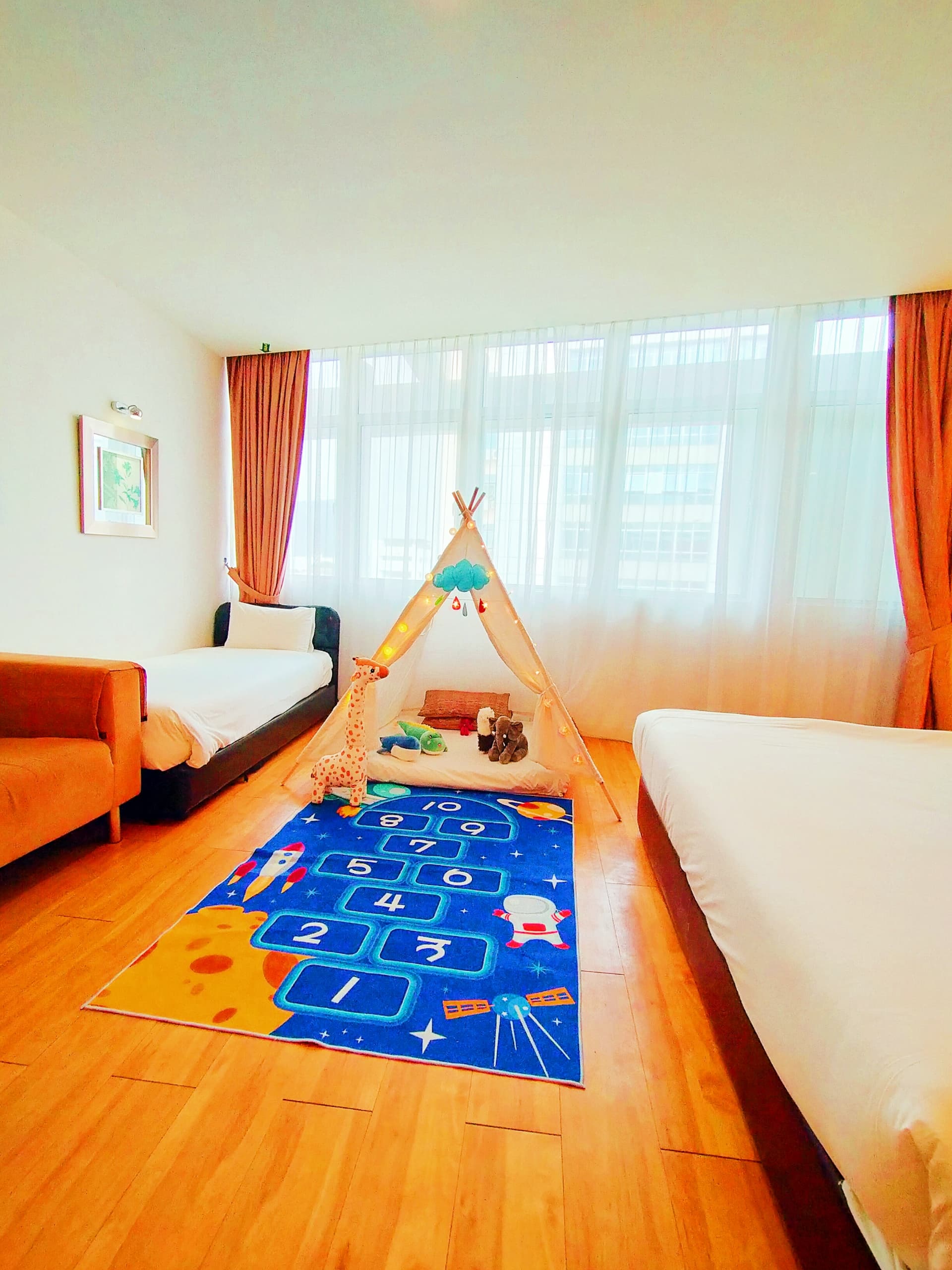 Family Room Standard