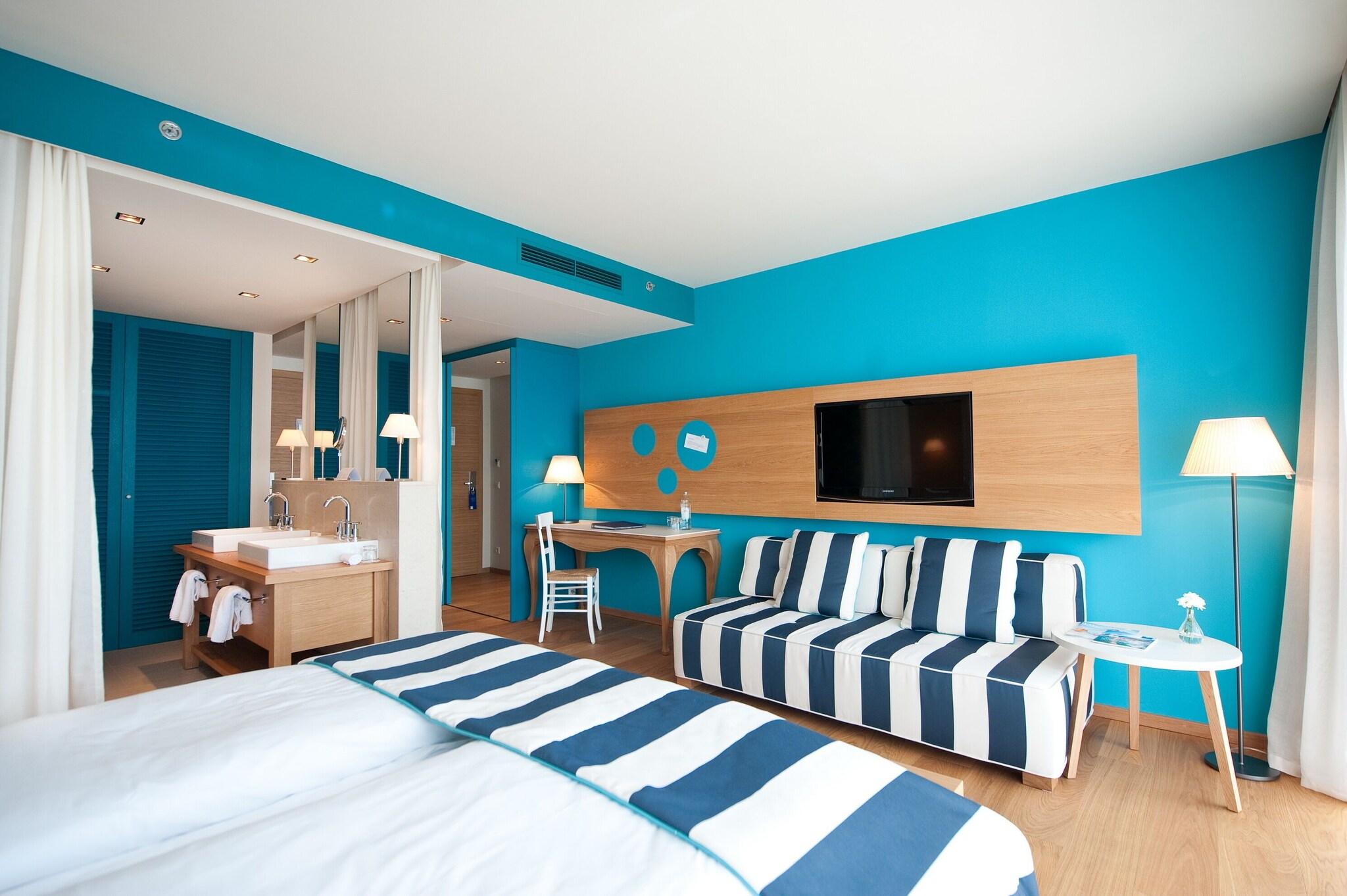 Double Deluxe Sea View