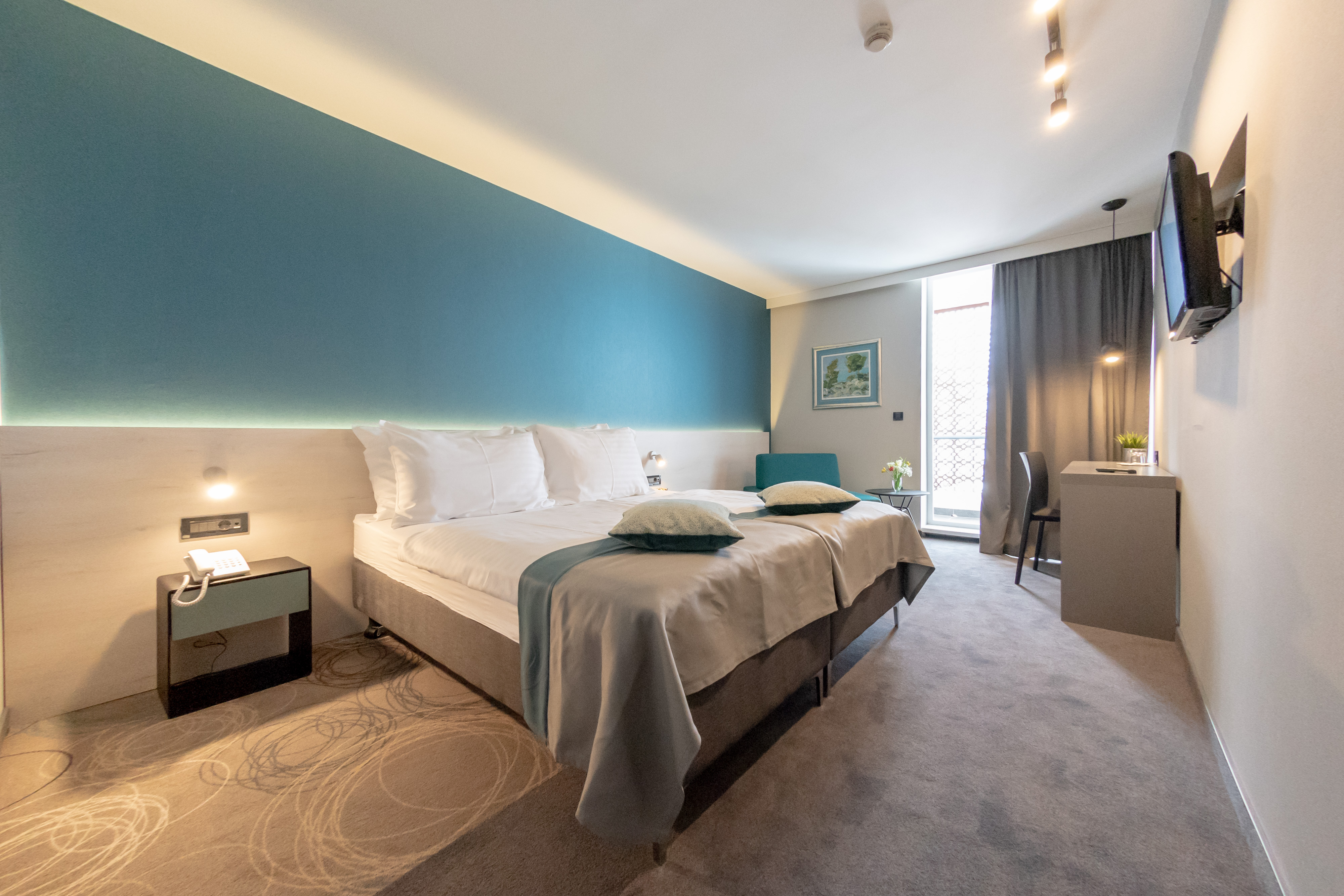 Double or Twin Superior