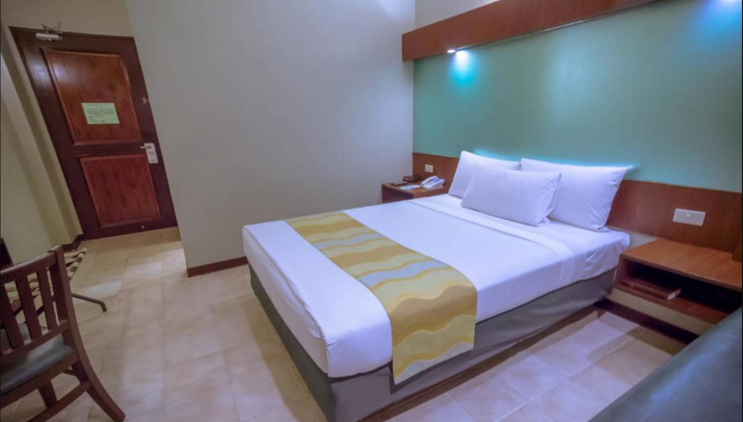 Double Queen Size Bed