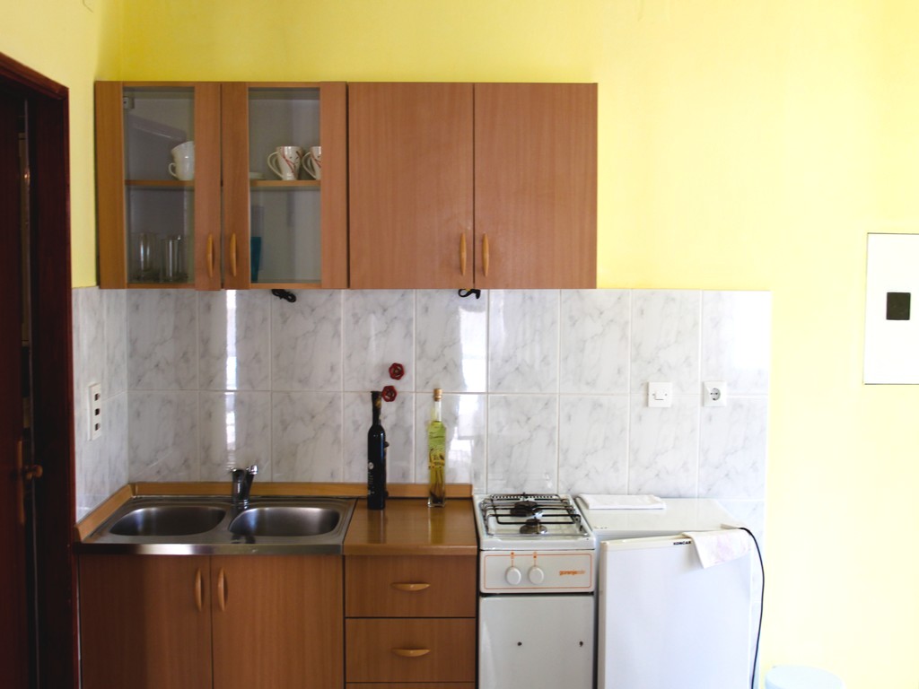 Apartment Capacity 4