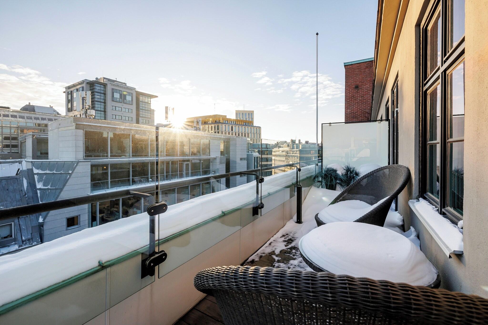 Suite Queen Size Bed