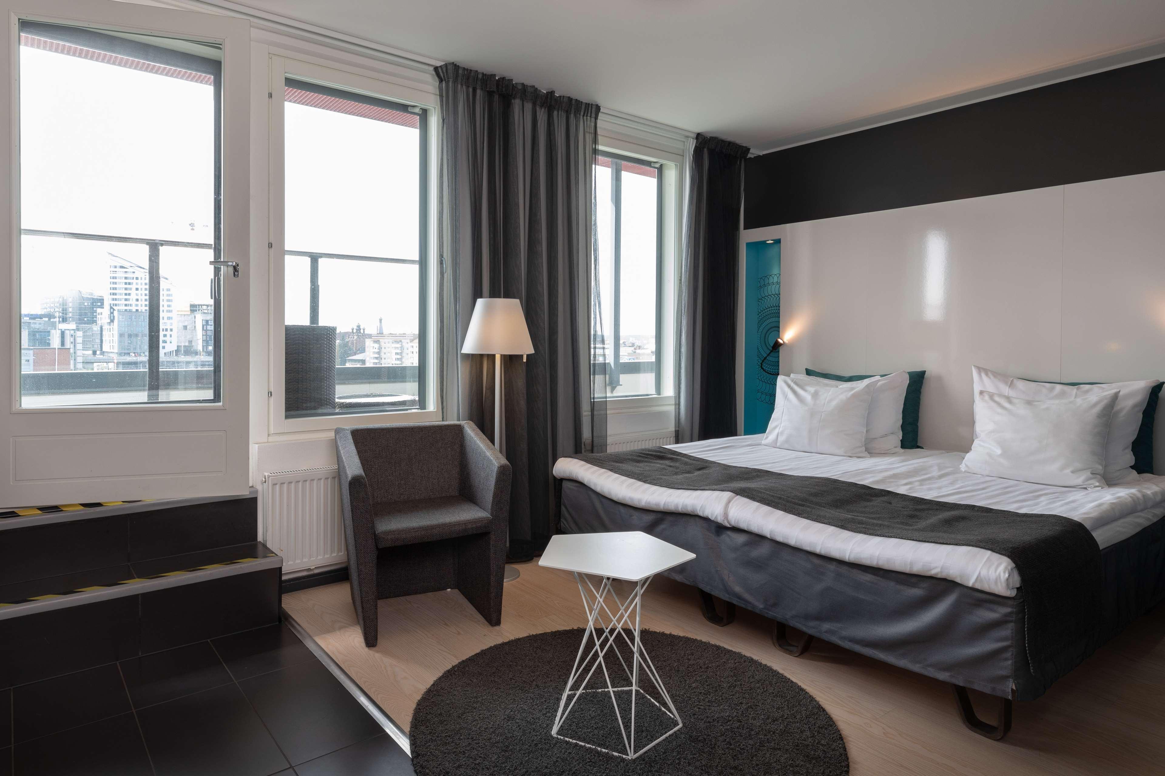 Double Superior King Bed