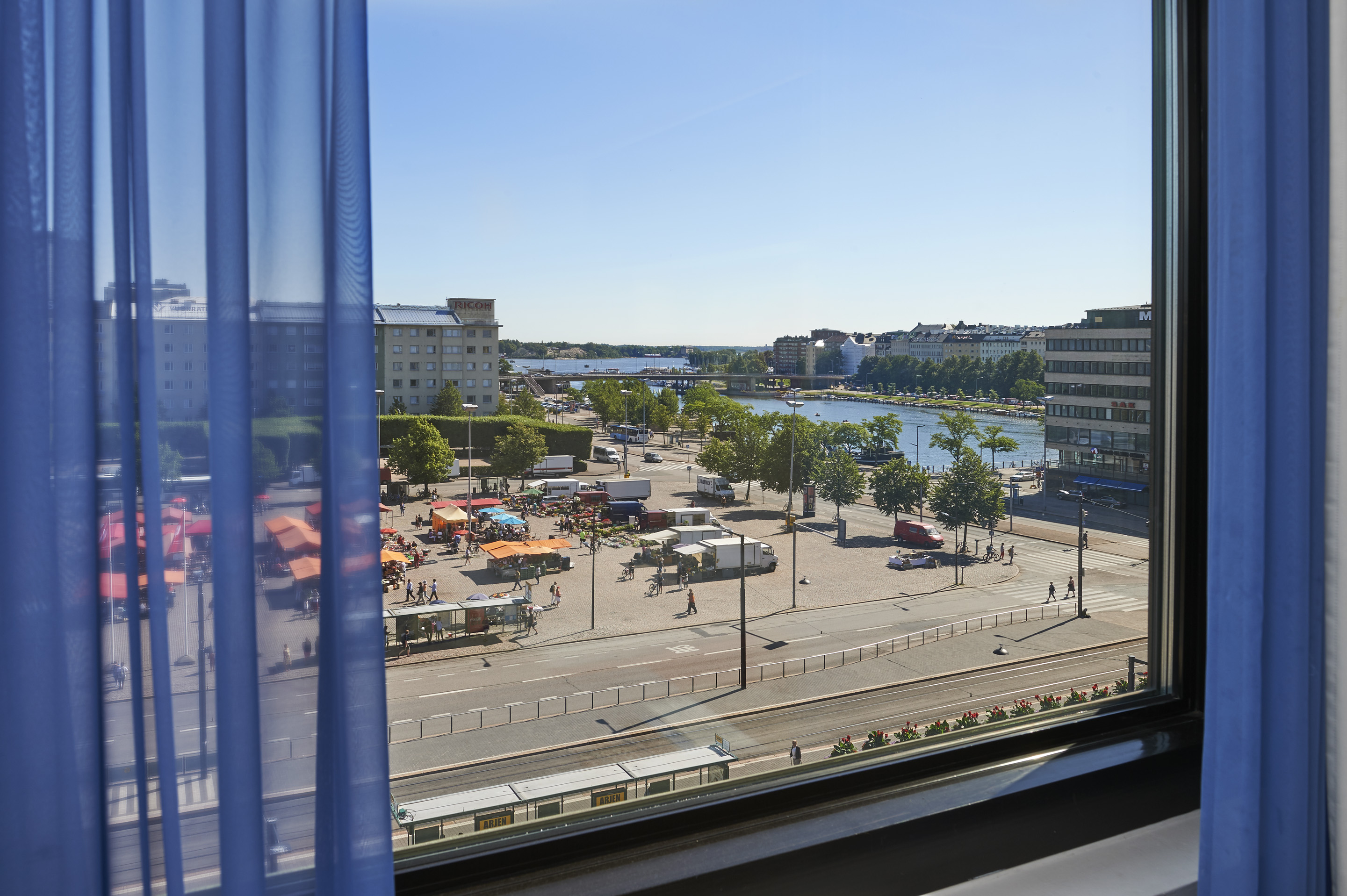 Twin Superior with Views