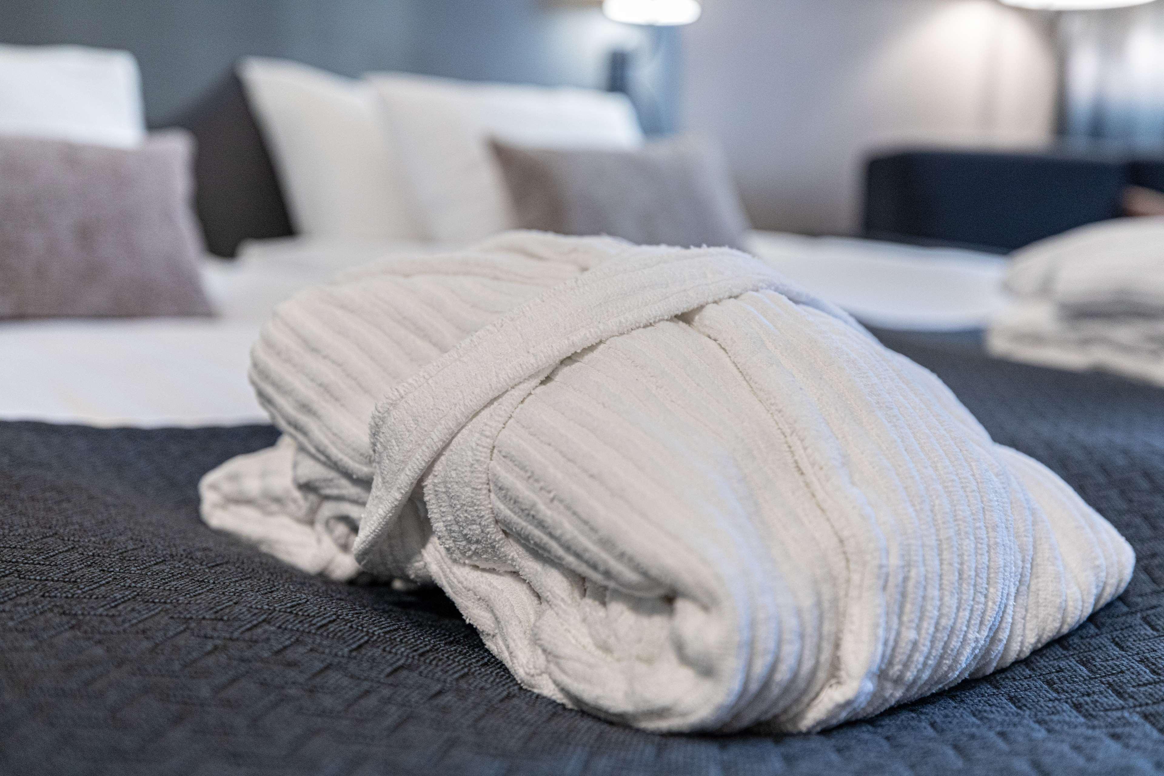 Double Single Superior