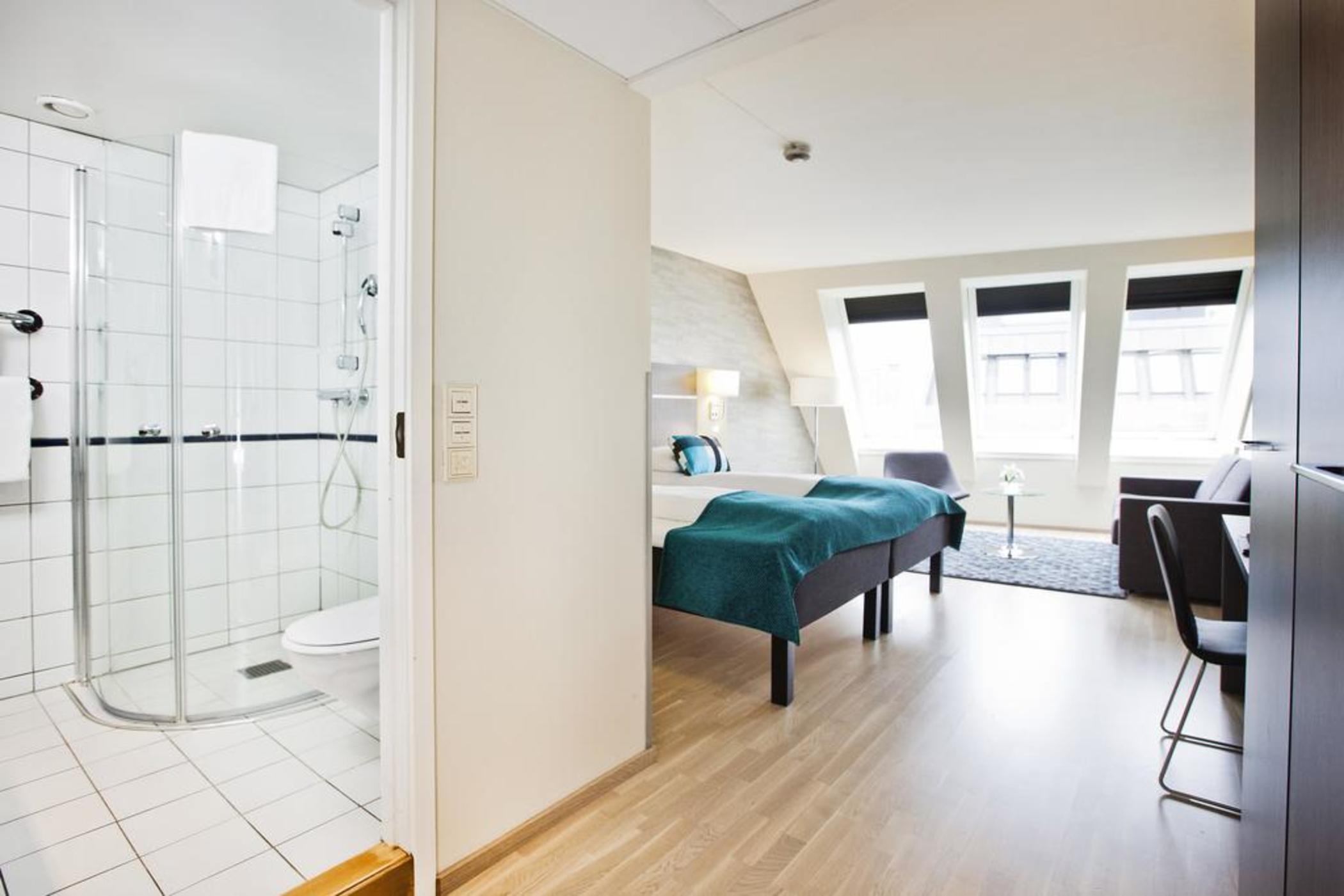 Double Single Superior