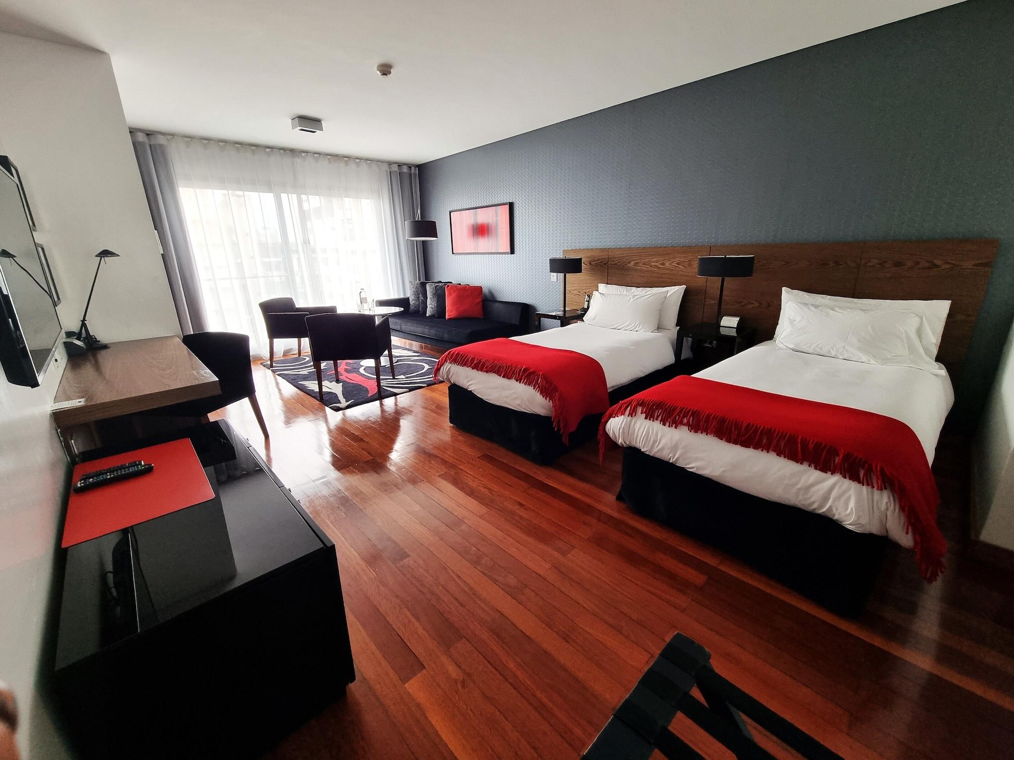 Double Superior King Bed