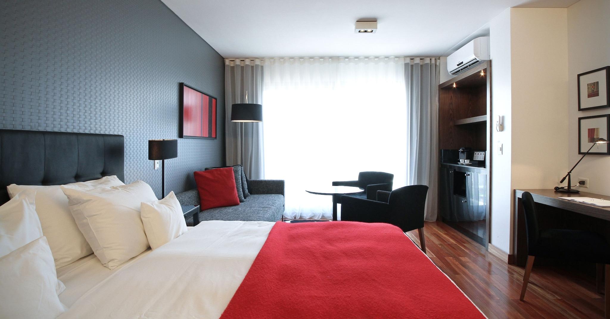 Double Superior King Bed