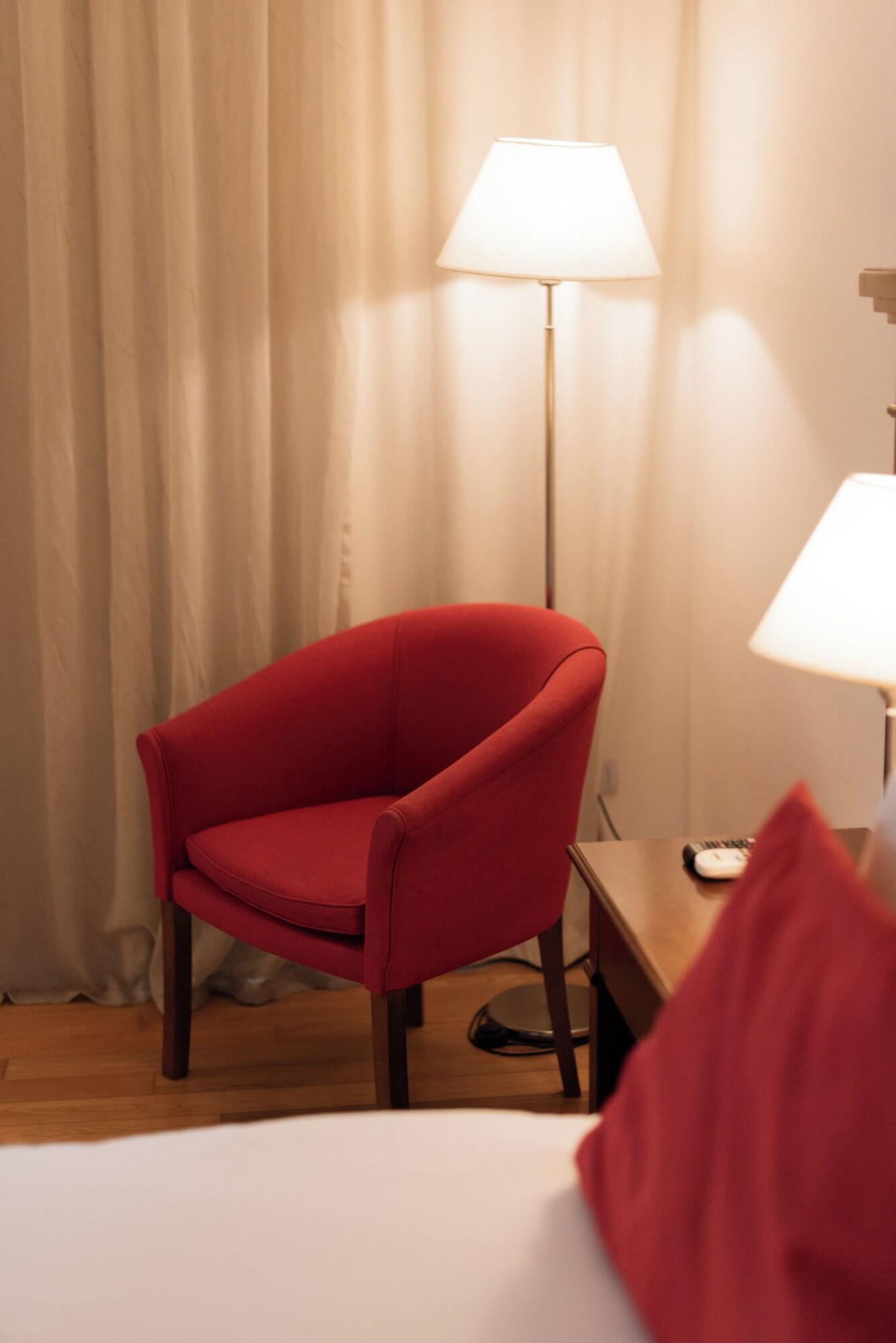 Twin Deluxe Two Beds