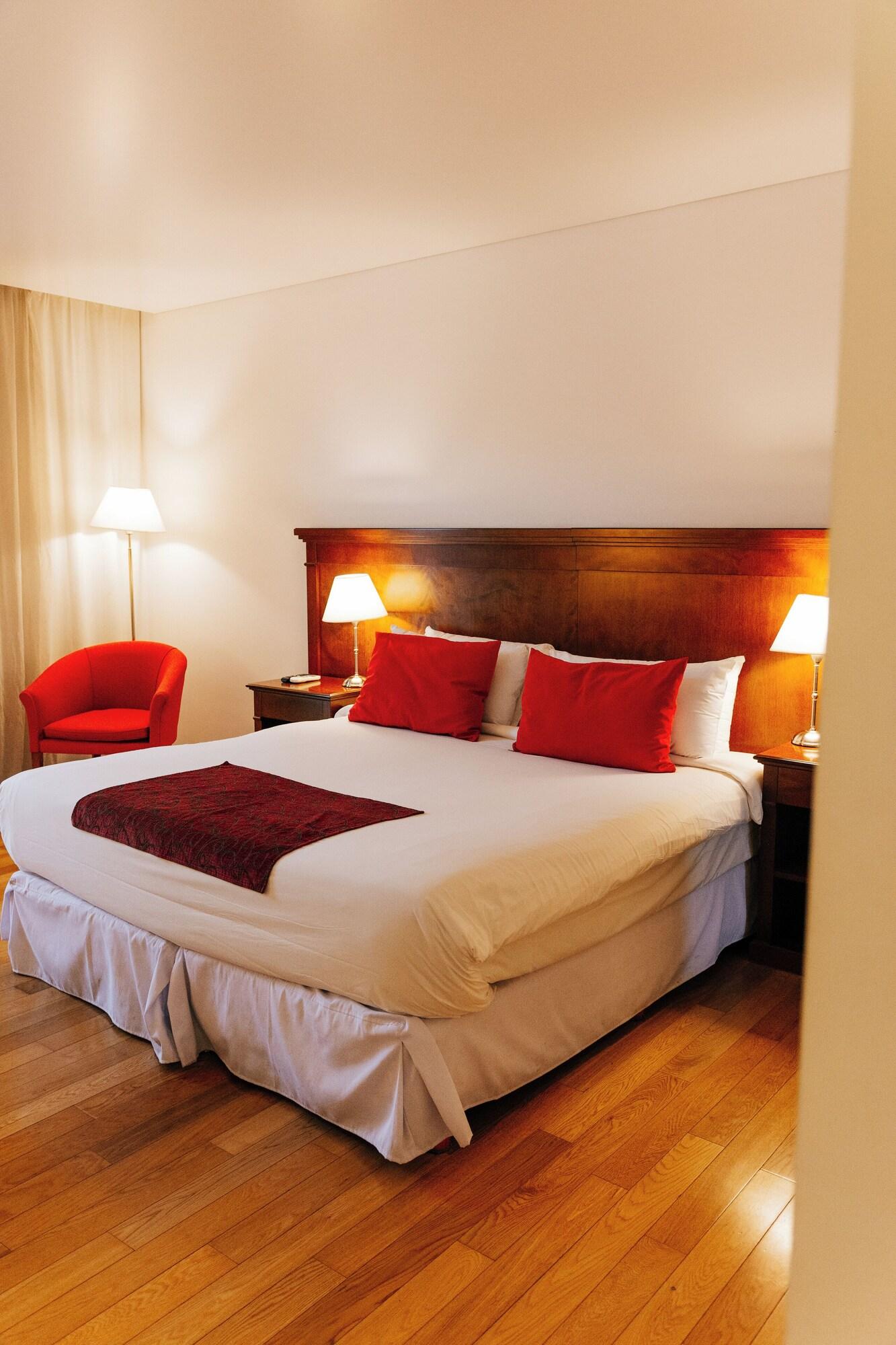 Twin Deluxe Two Beds