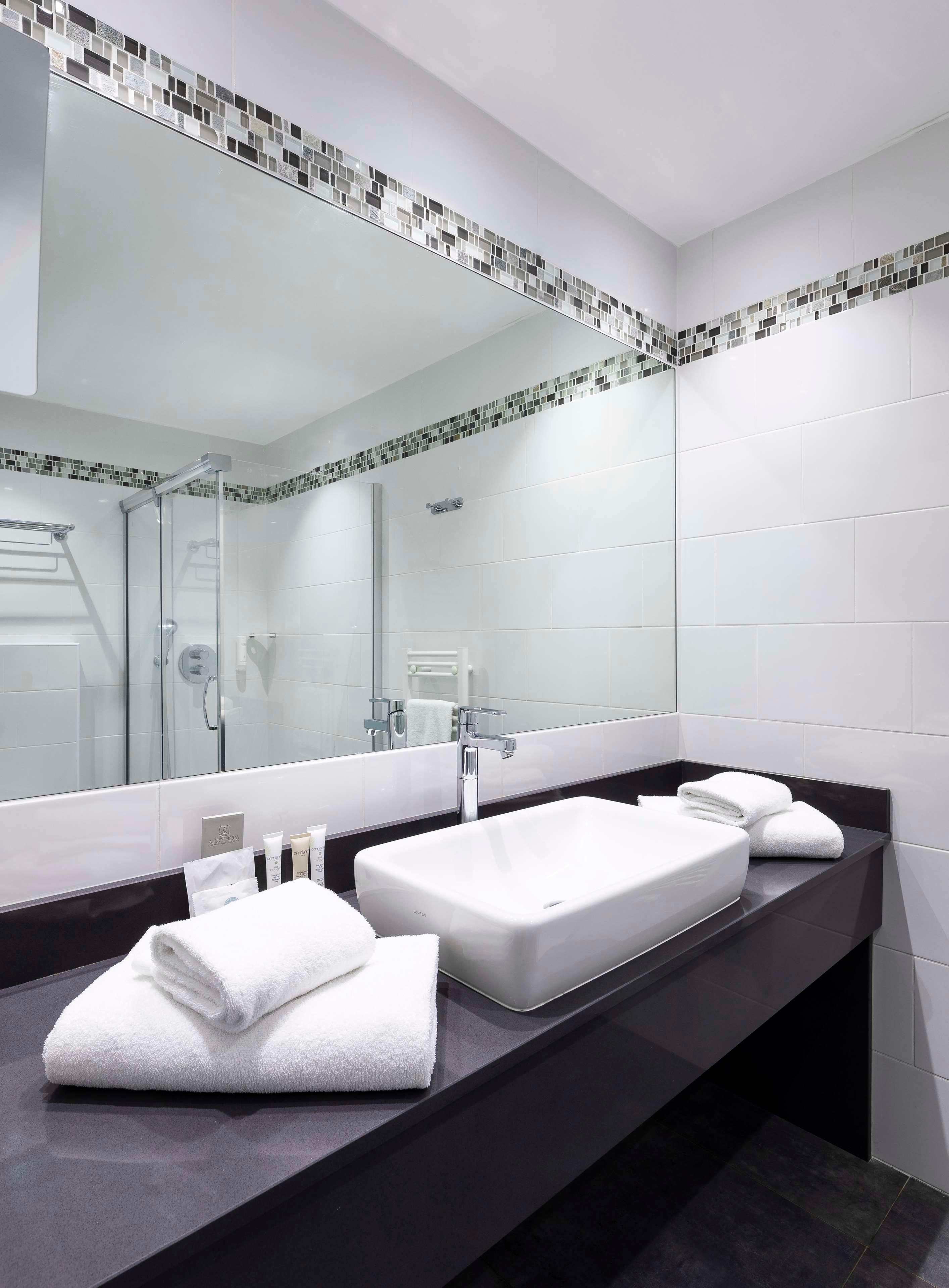 Double Queen Size Bed