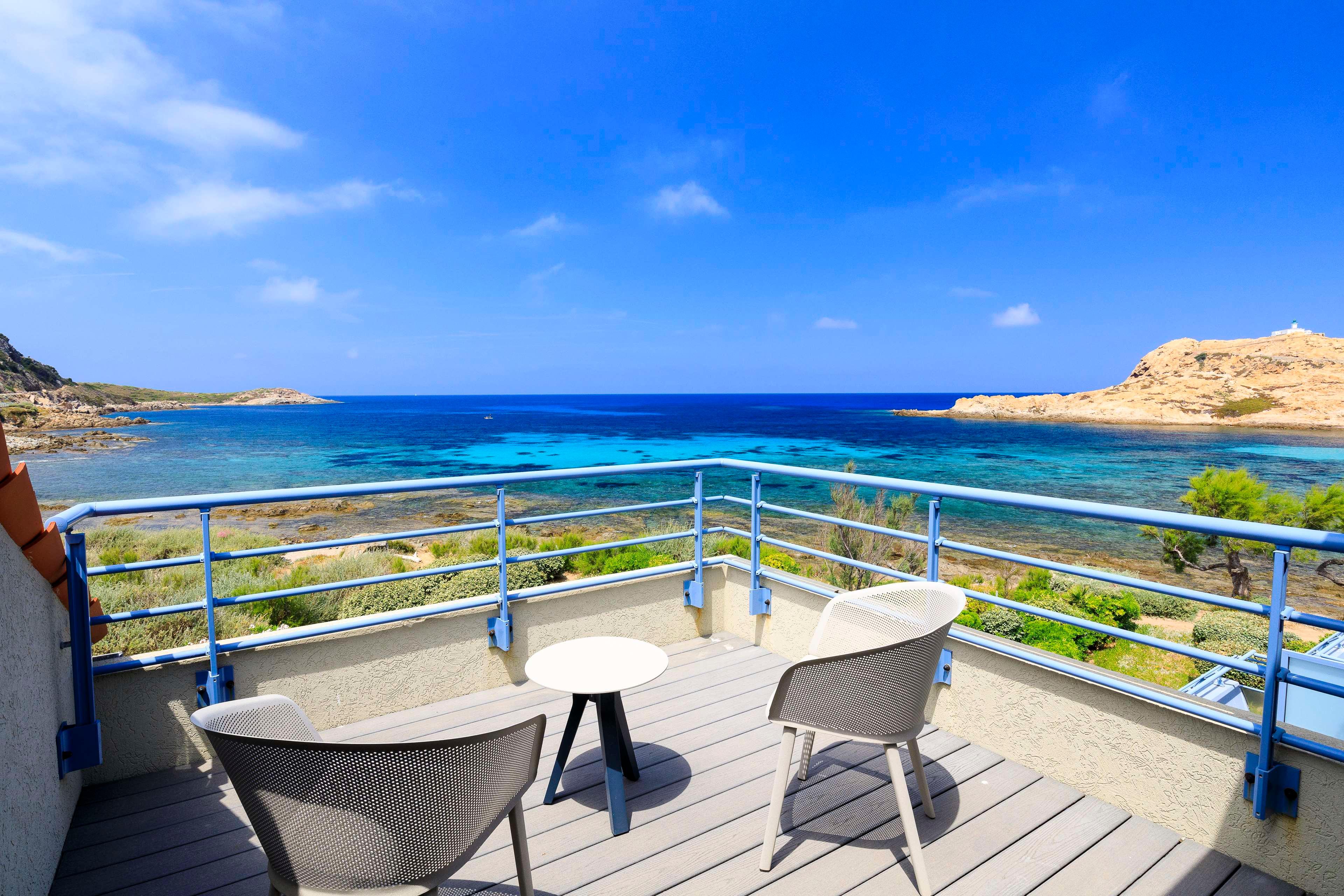 Junior Suite King Size Bed