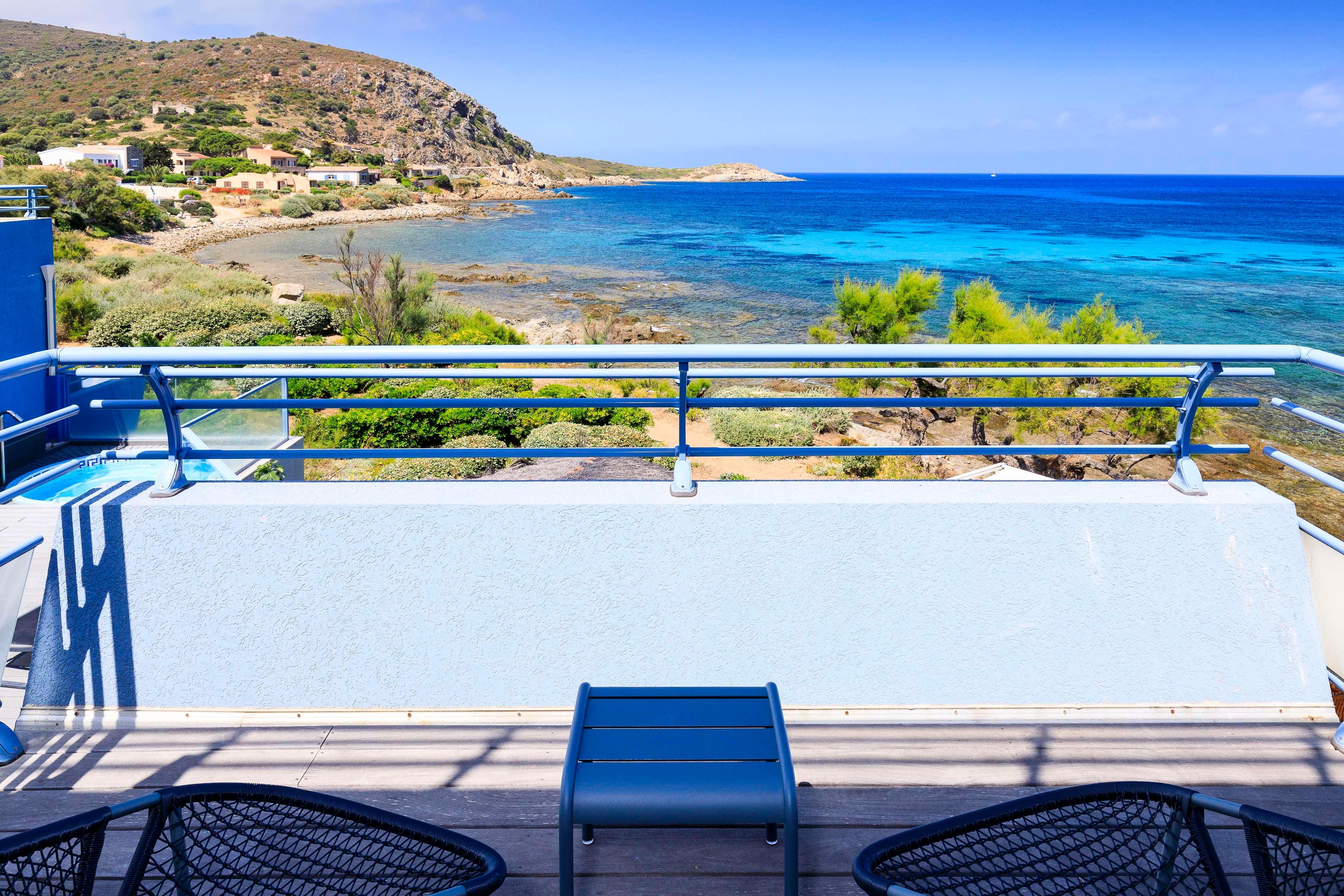 Junior Suite King Size Bed