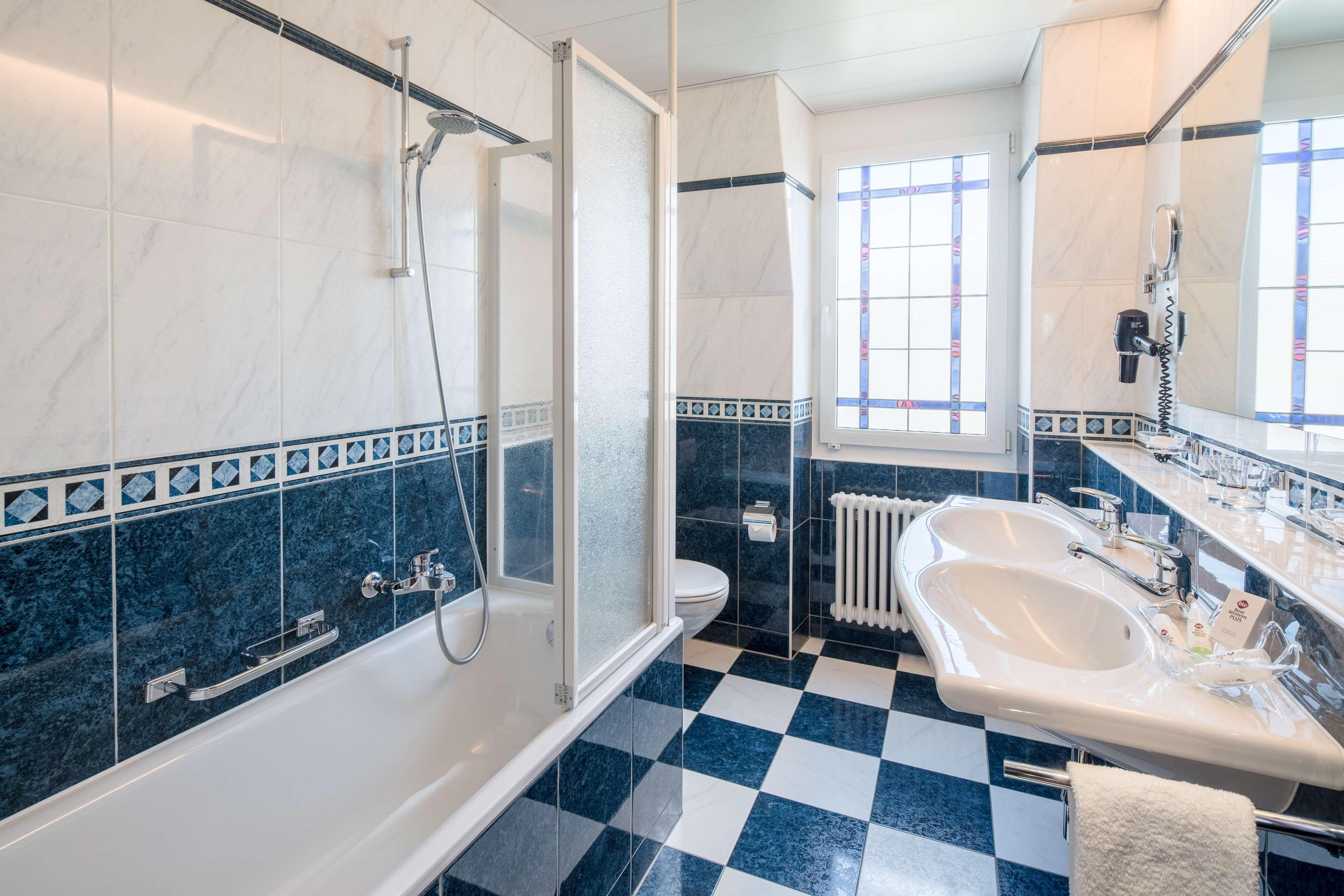 Family Room Connecting Room