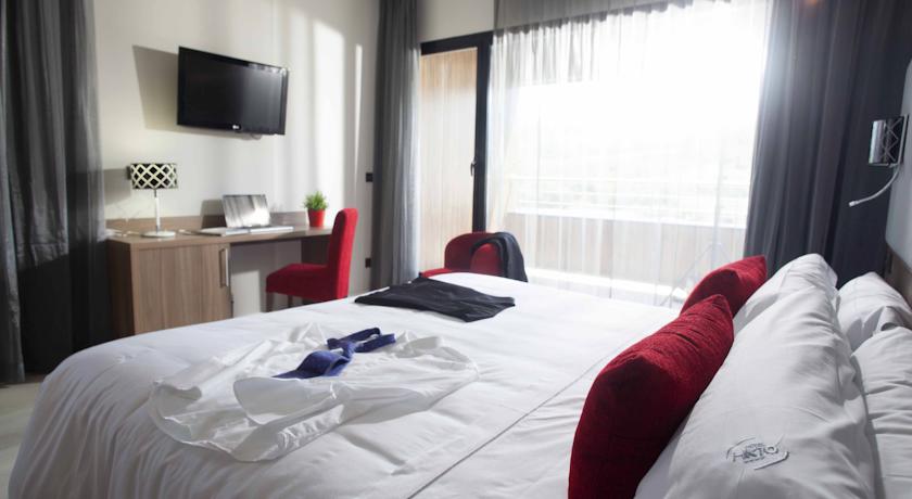 Double Single with Terrace