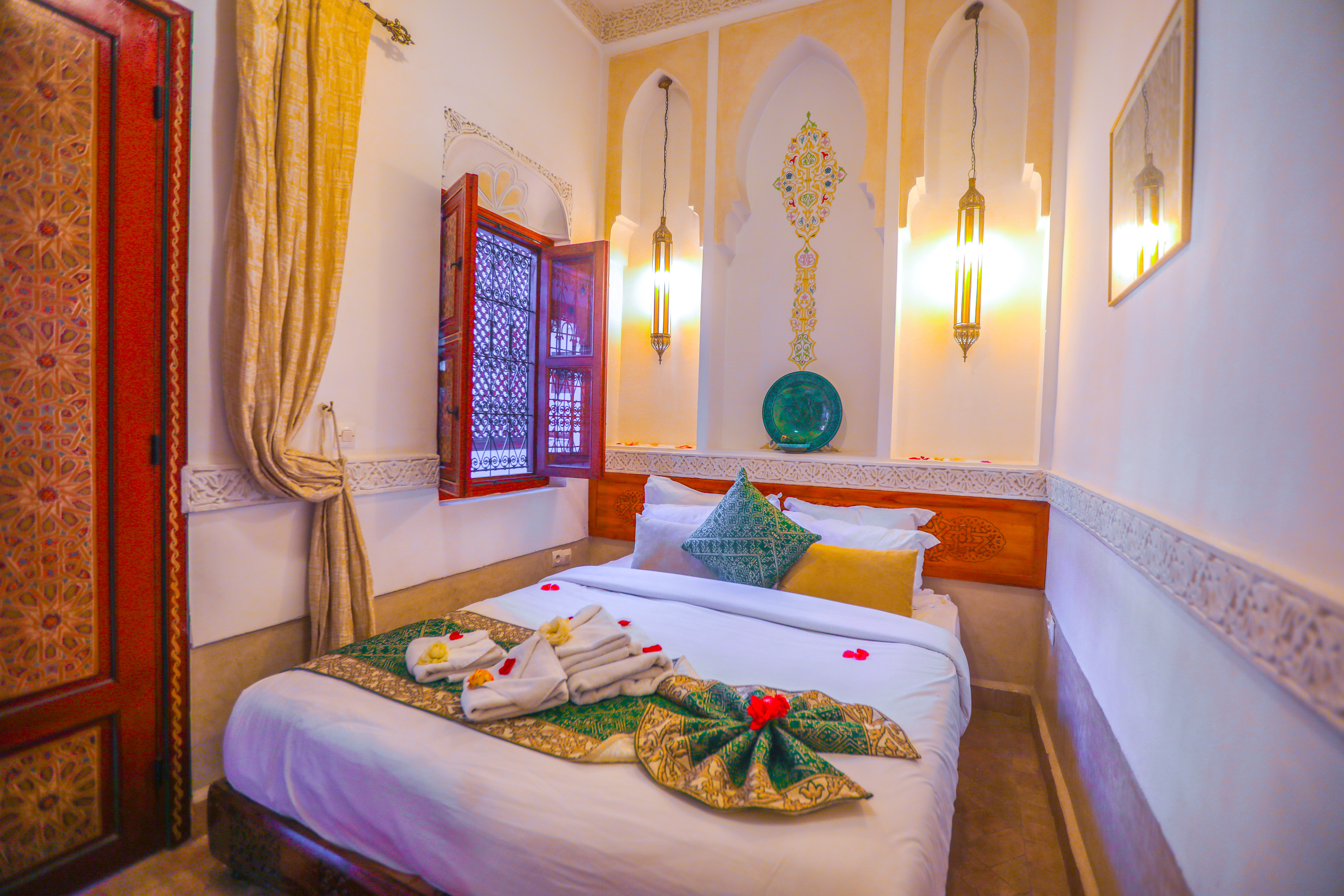 Double or Twin Standard