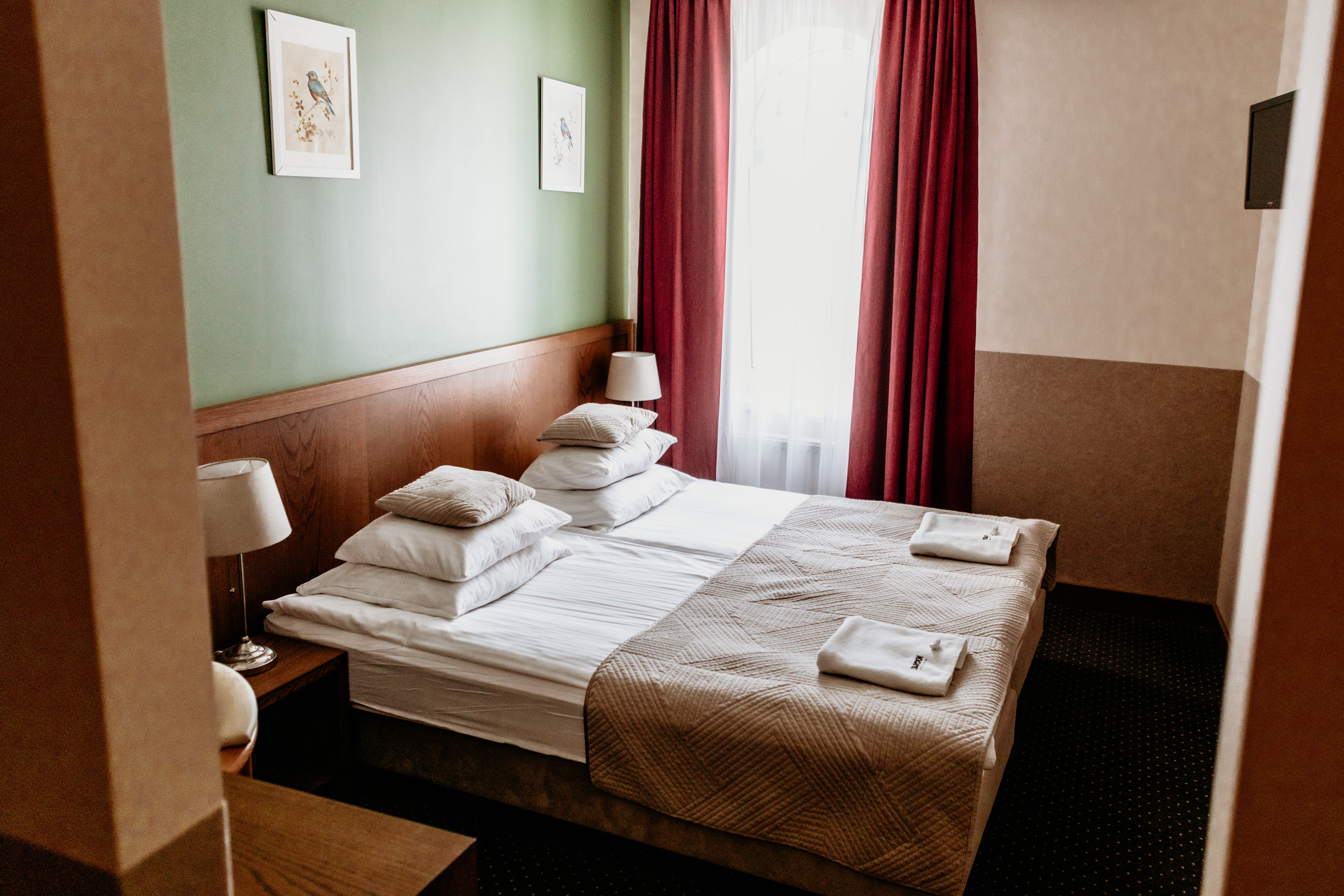 Double Classic City View