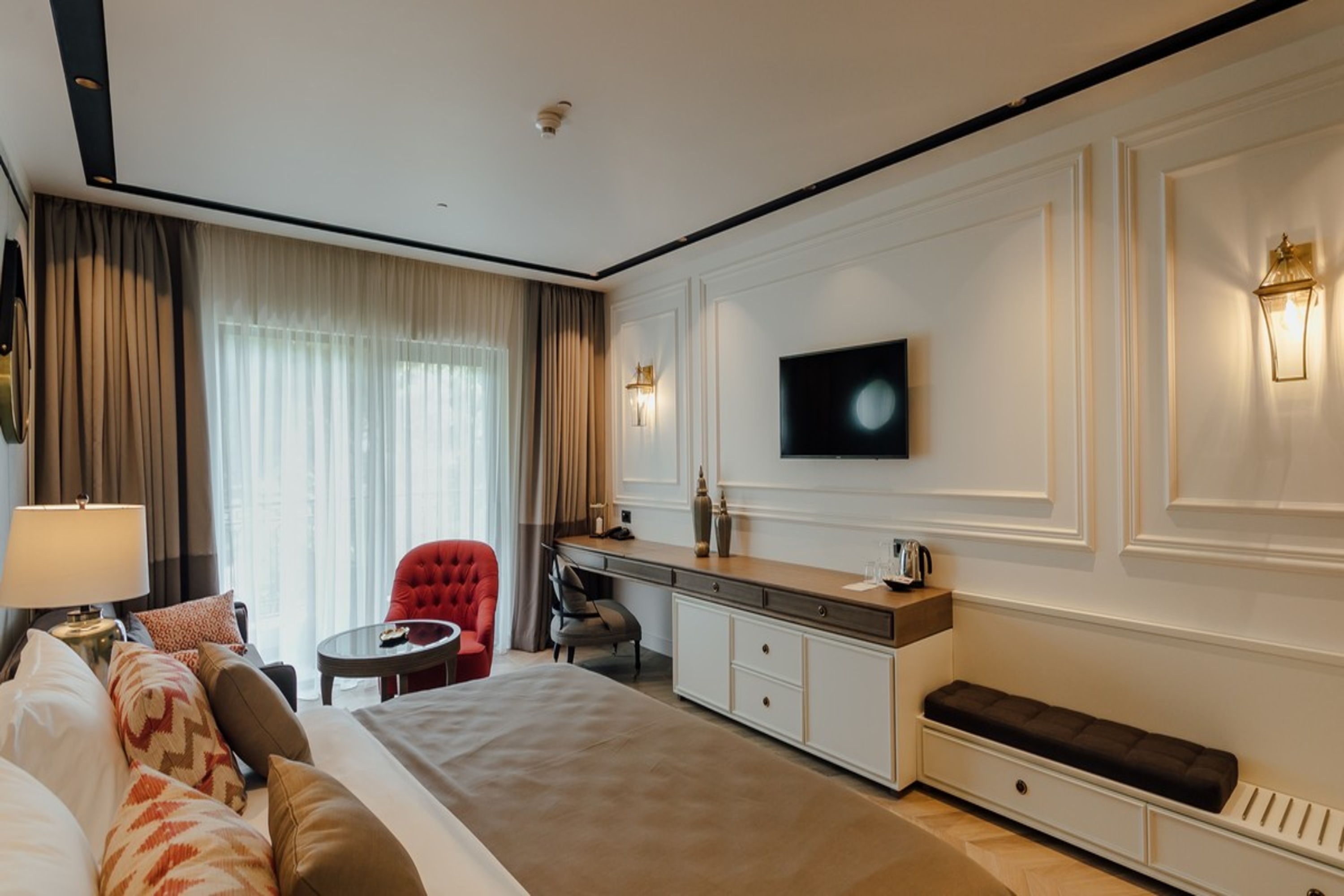 Junior Suite Side Sea View