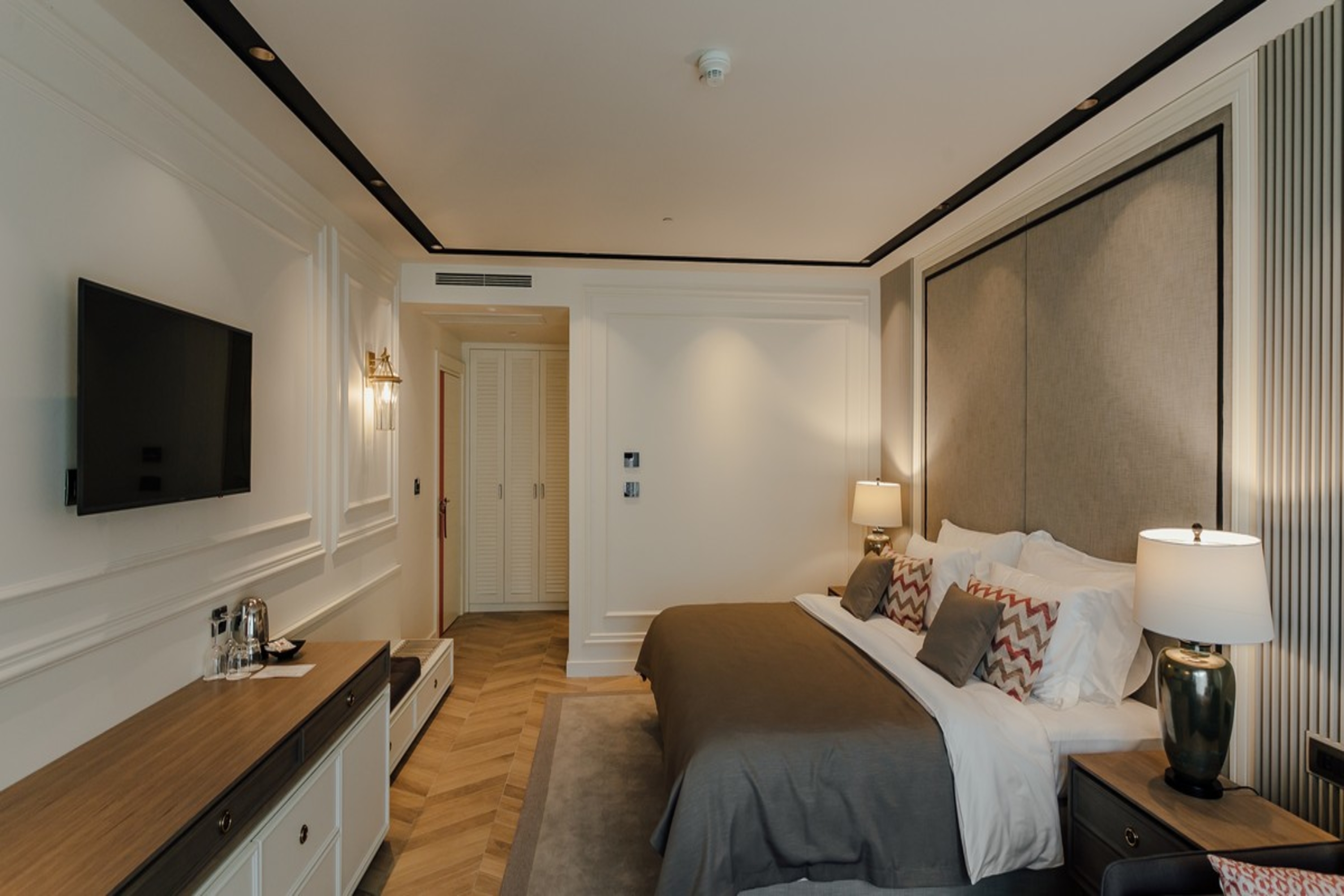 Junior Suite Side Sea View