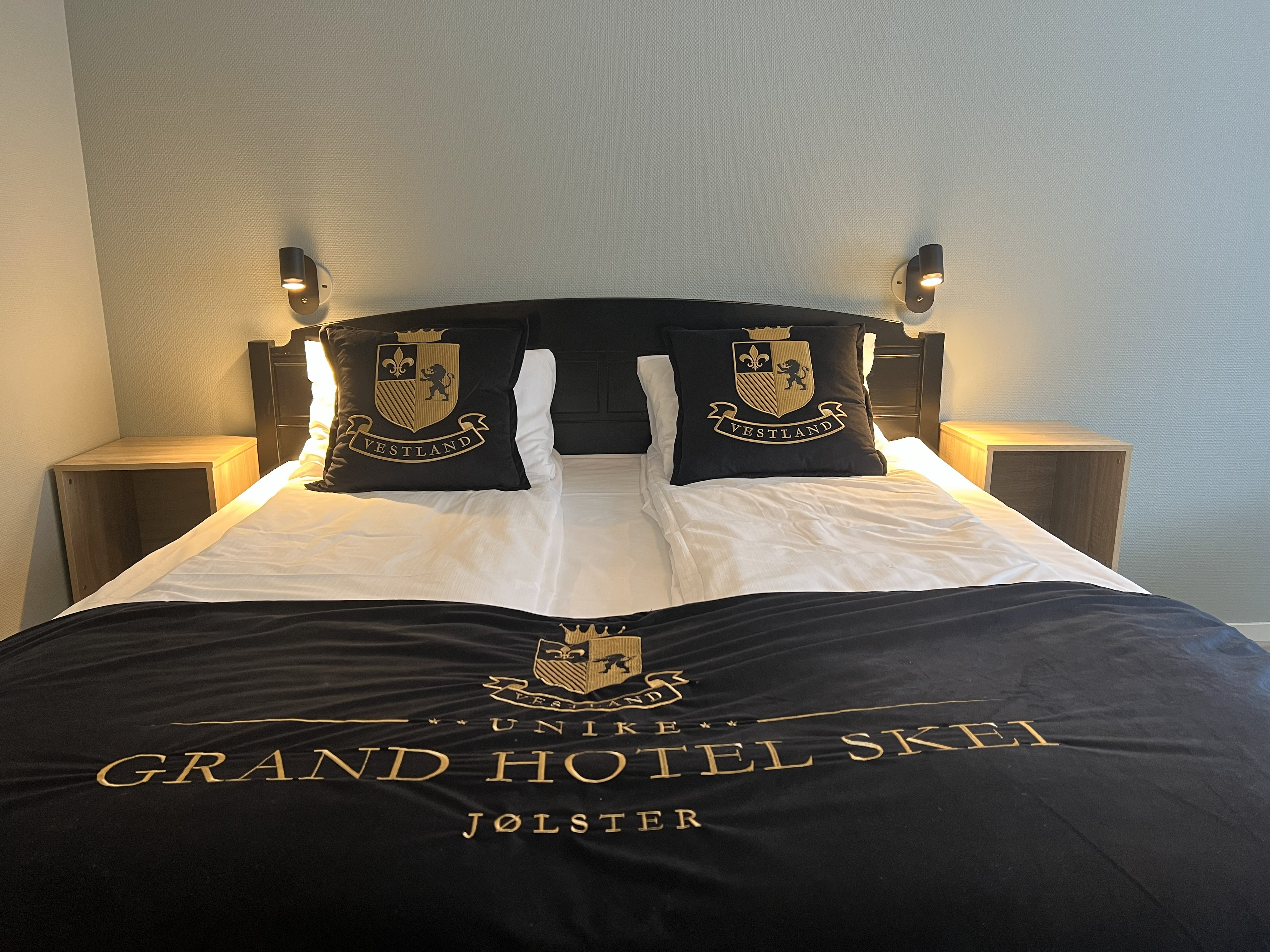 Family Room Capacity 2