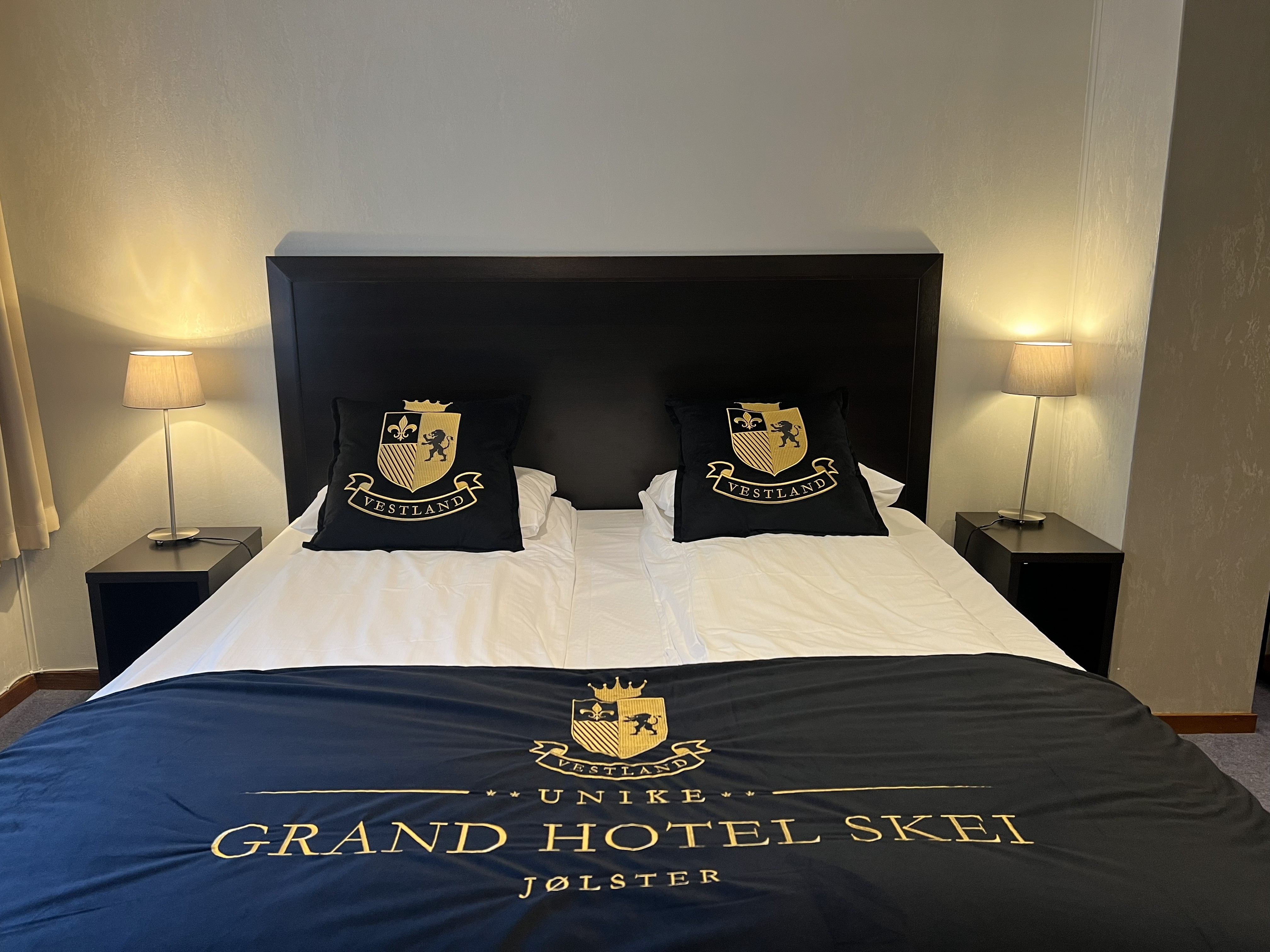 Double Single Accessible