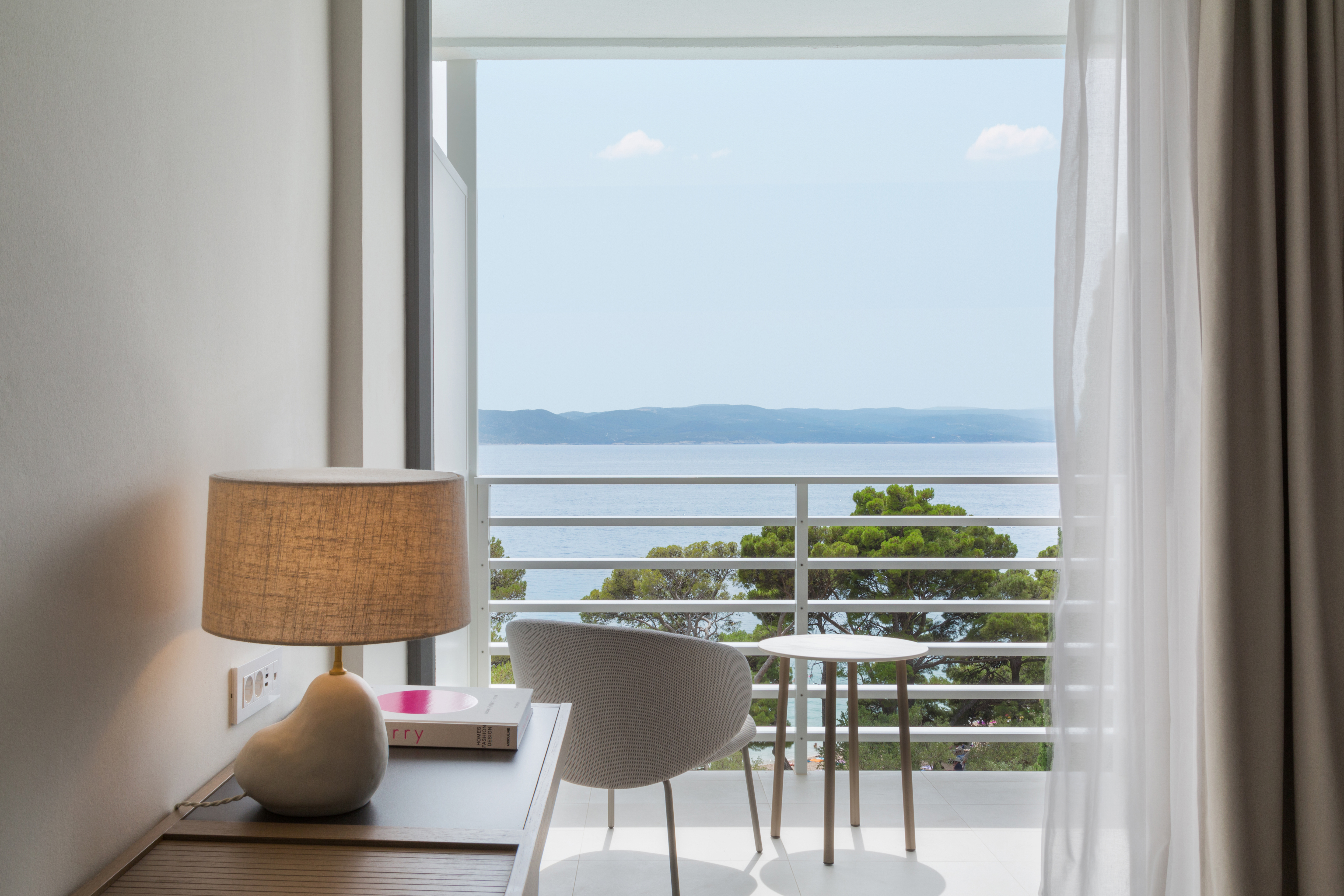 Double Single with Balcony