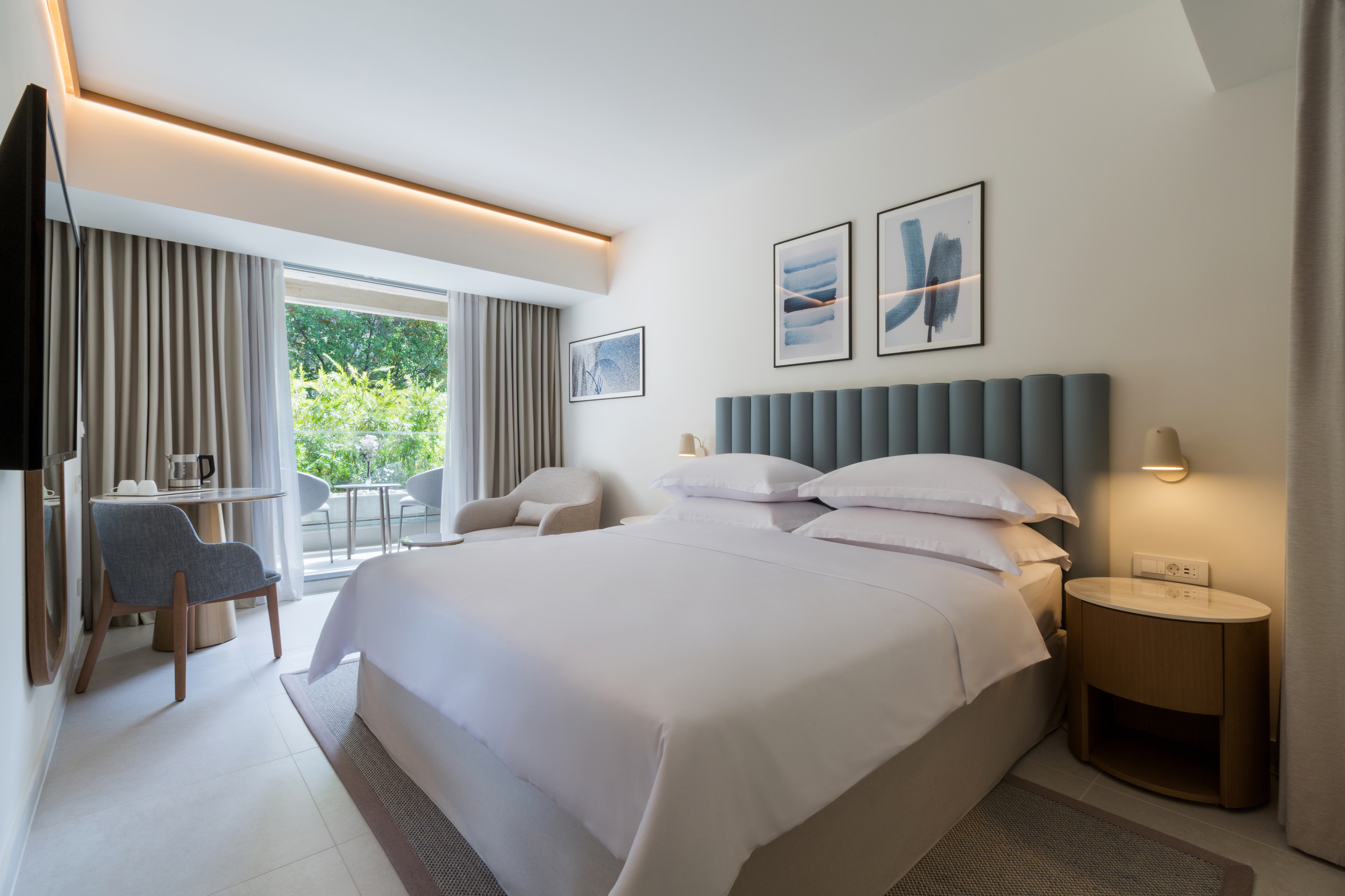 Double Superior with Balcony