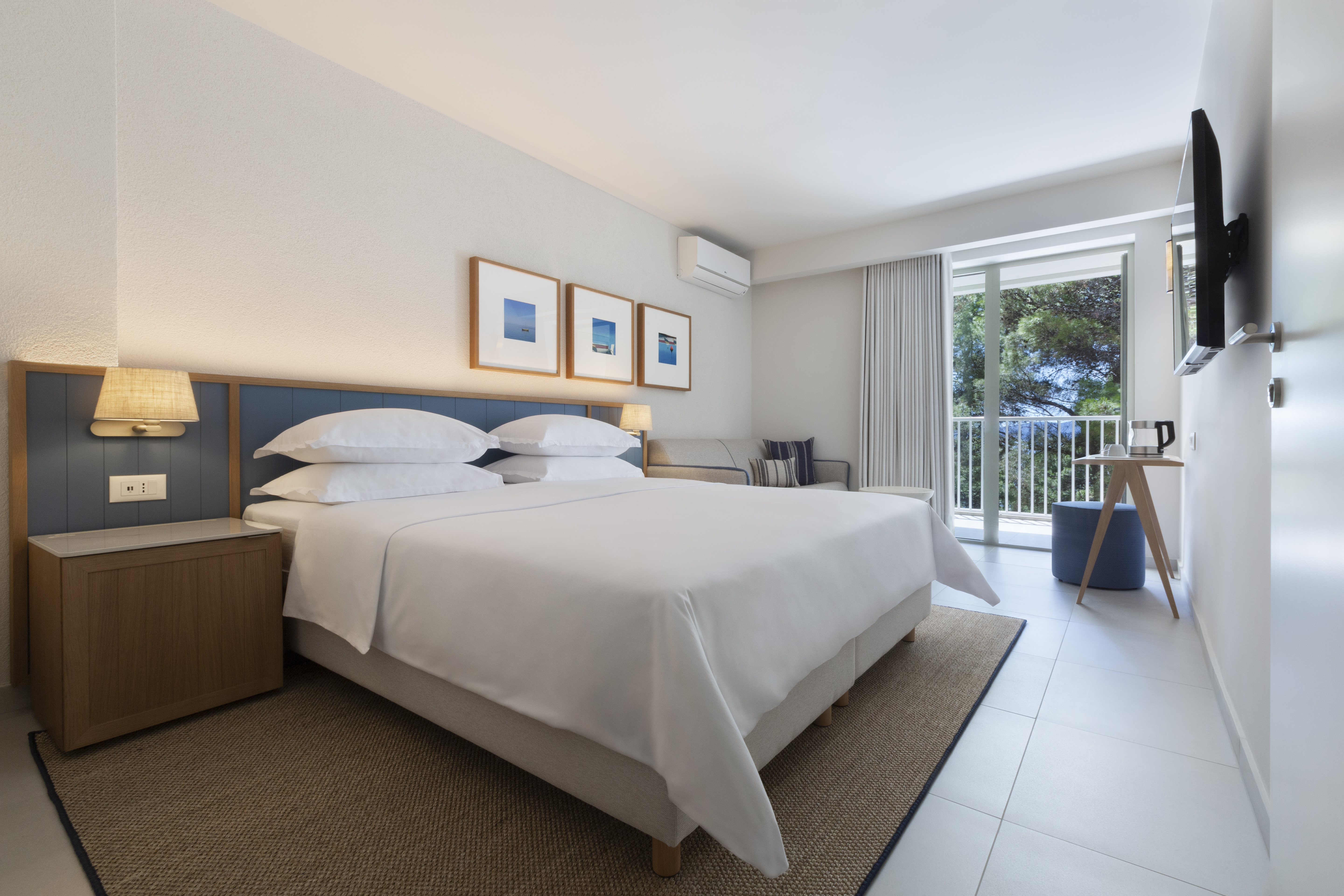 Family Room Standard