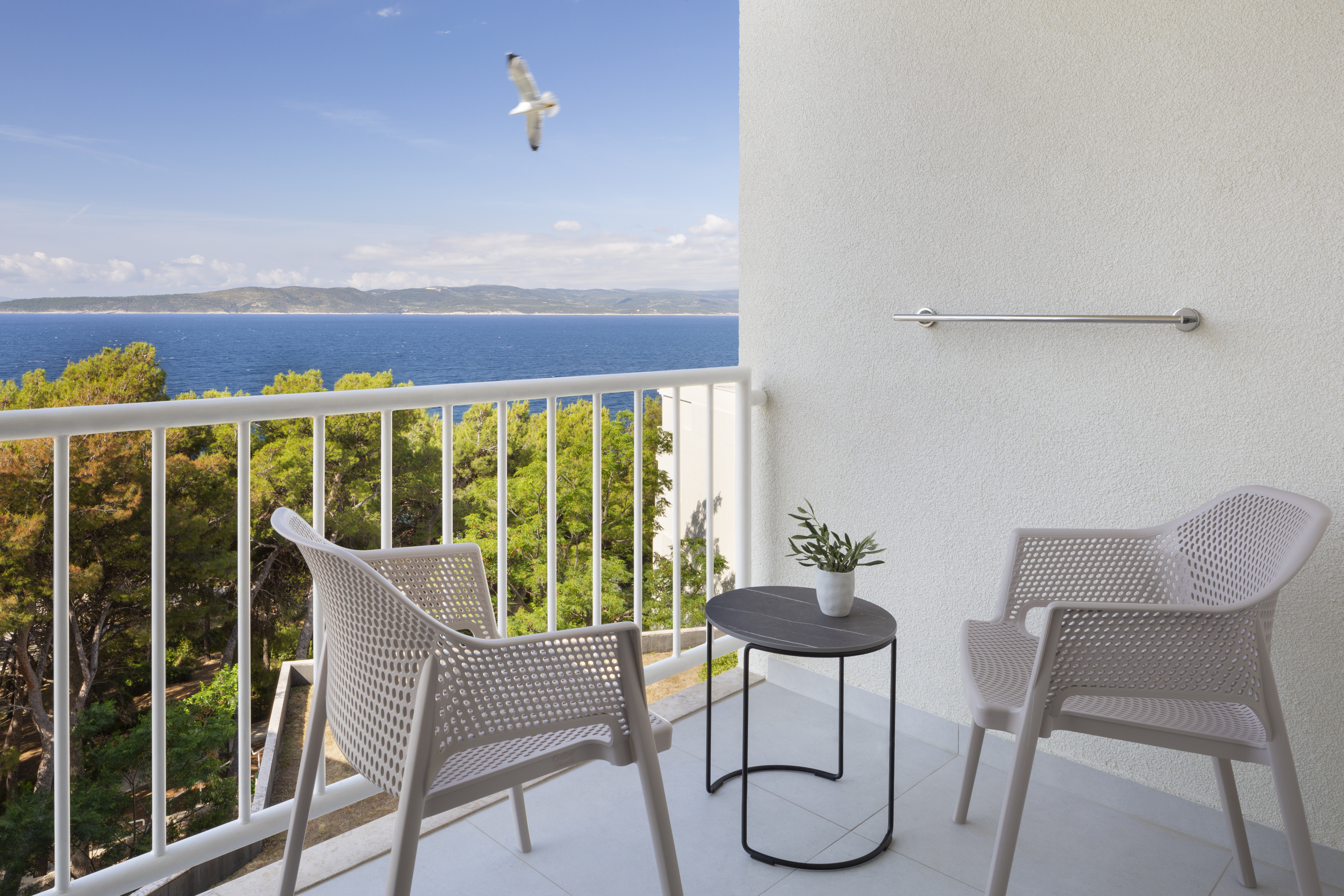 Double Single Side Sea View