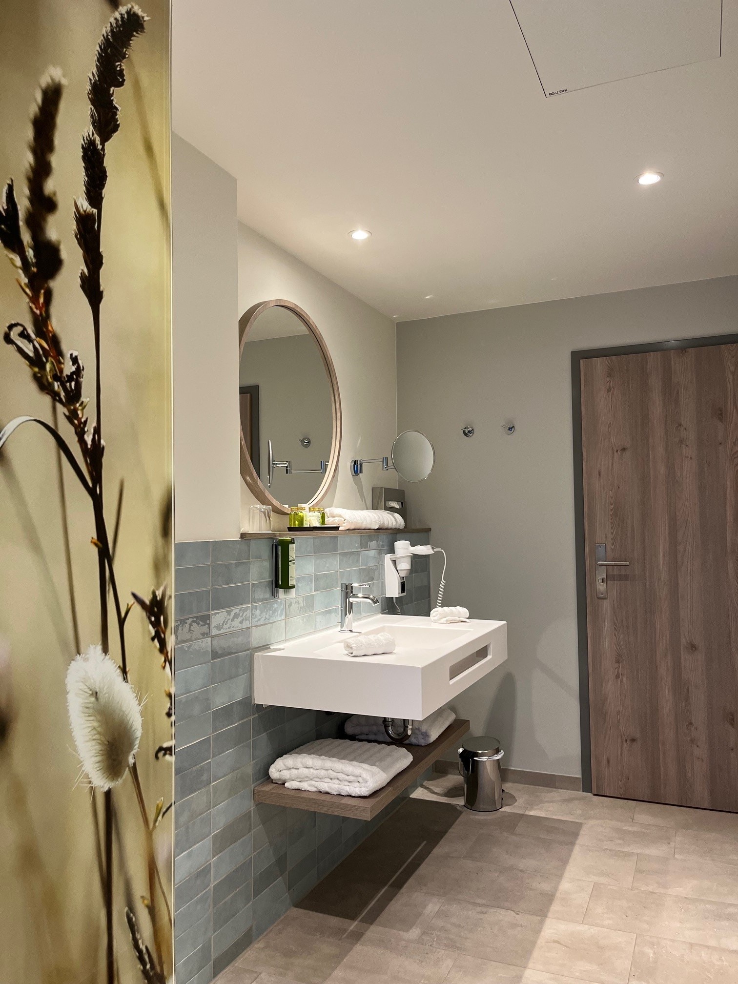 Double King Size Bed