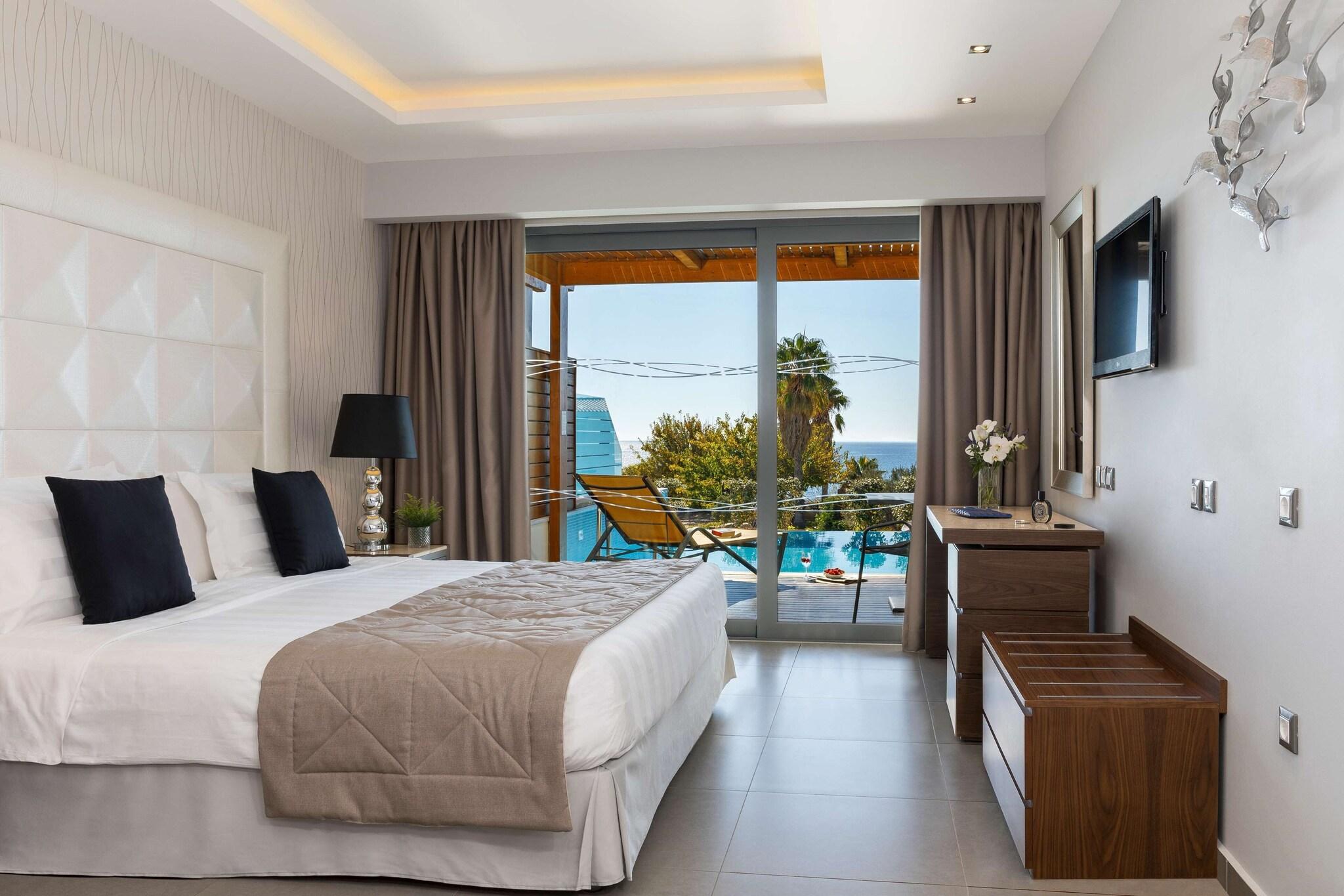 Junior Suite with Private Pool