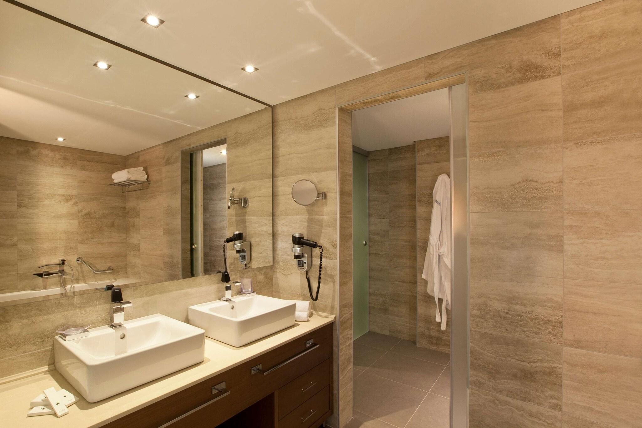 Suite Executive King Bed