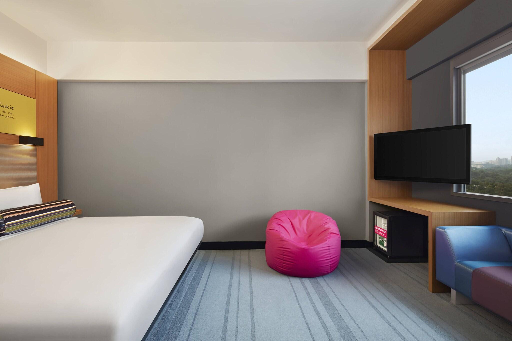 Quadruple Two Queen Beds Non Smoking