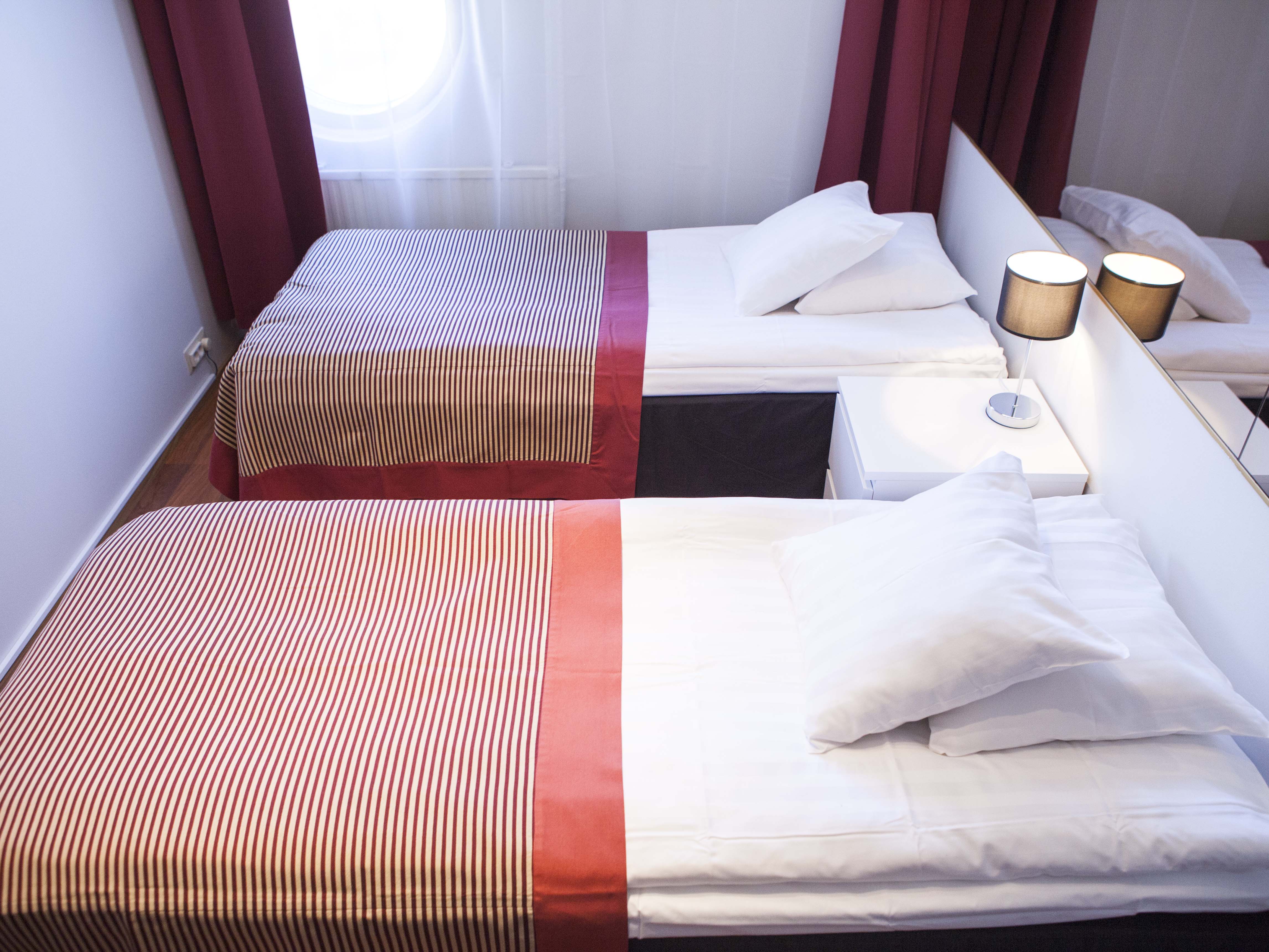 Double or Twin Standard