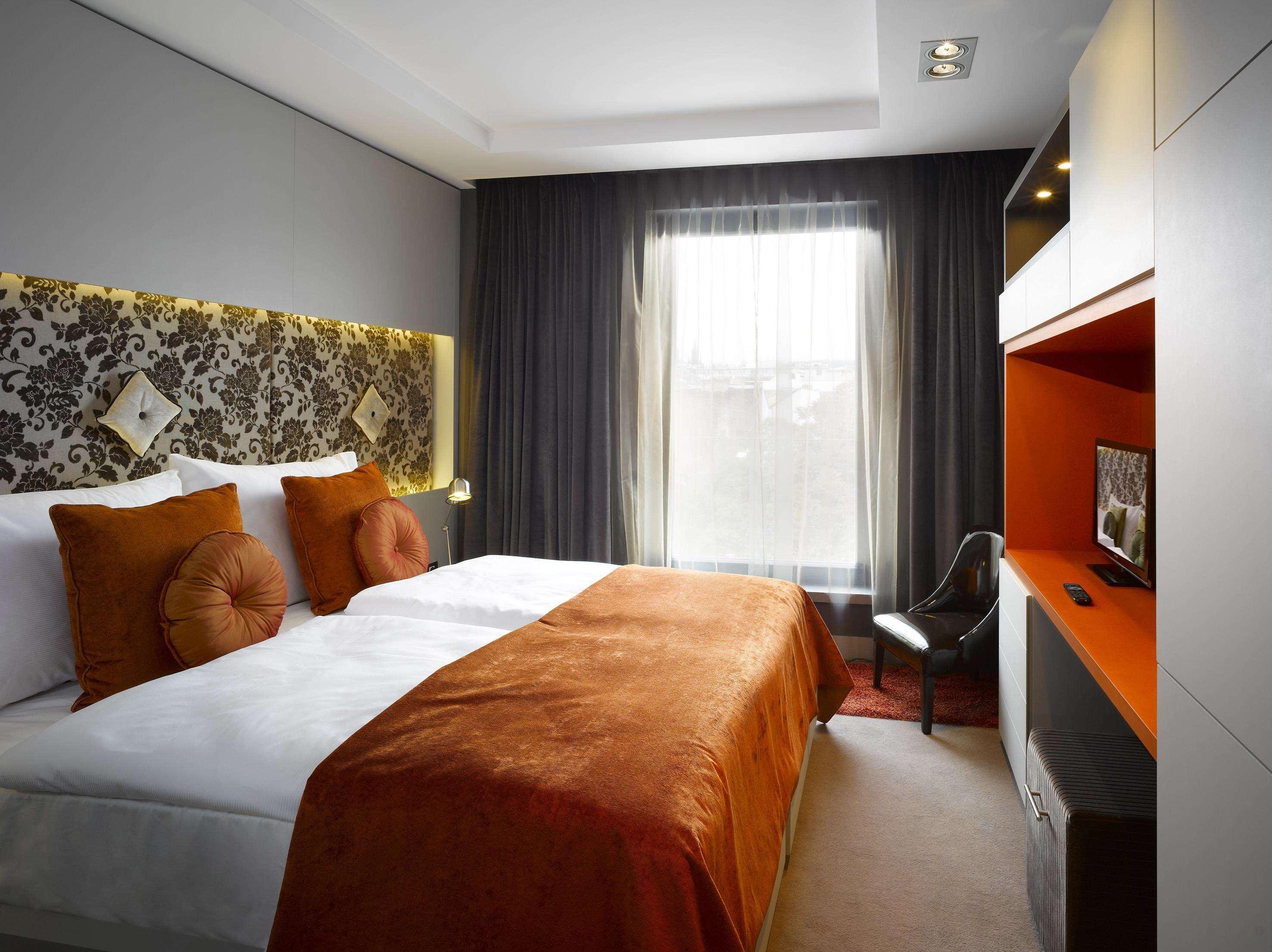 Double or Twin Guest Room