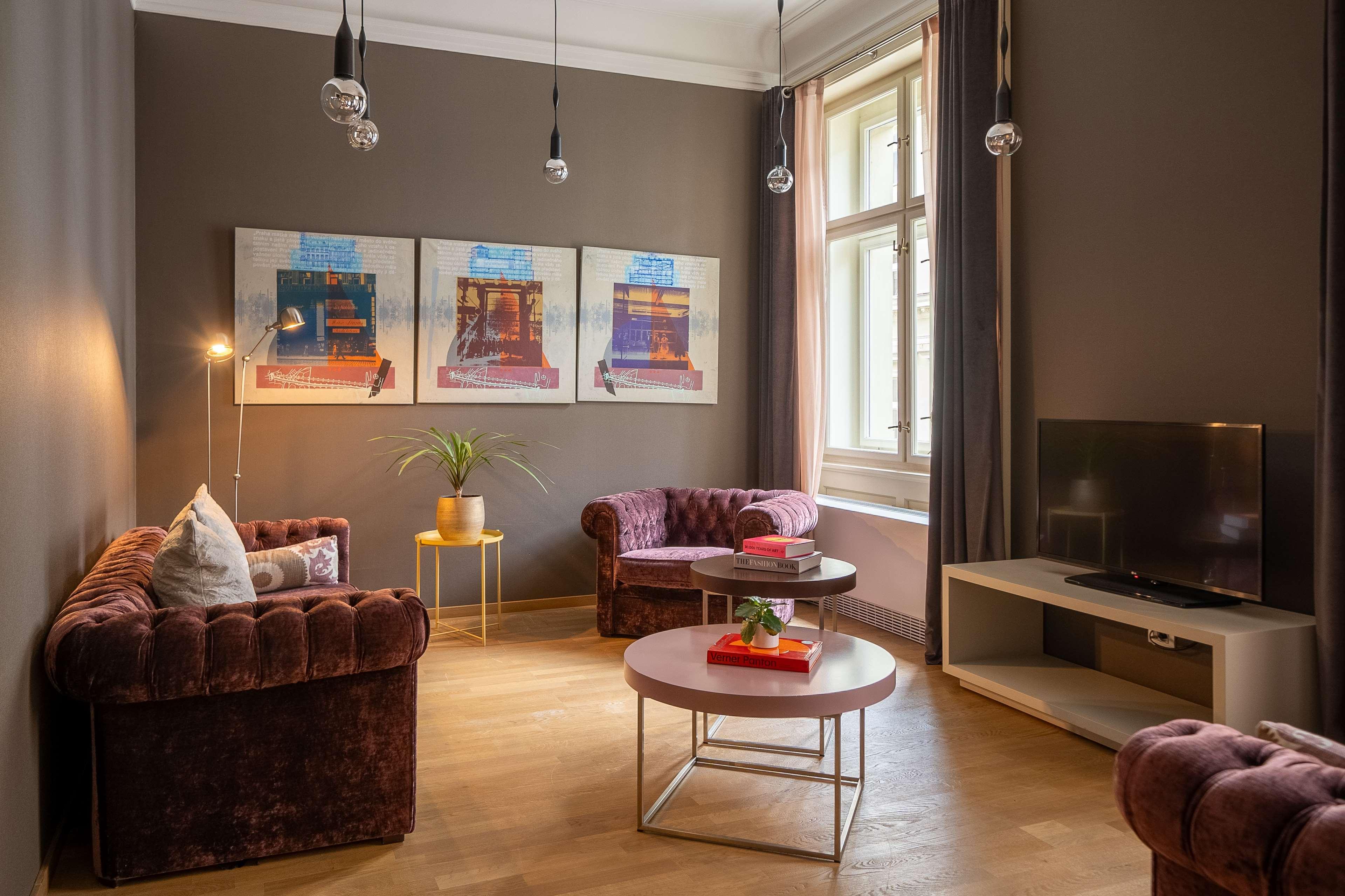 Family Room Standard