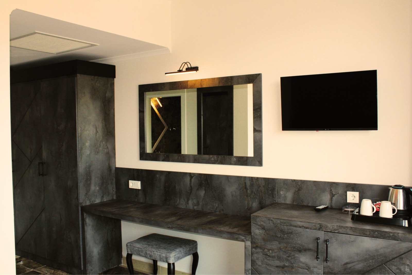 Double Single Comfort