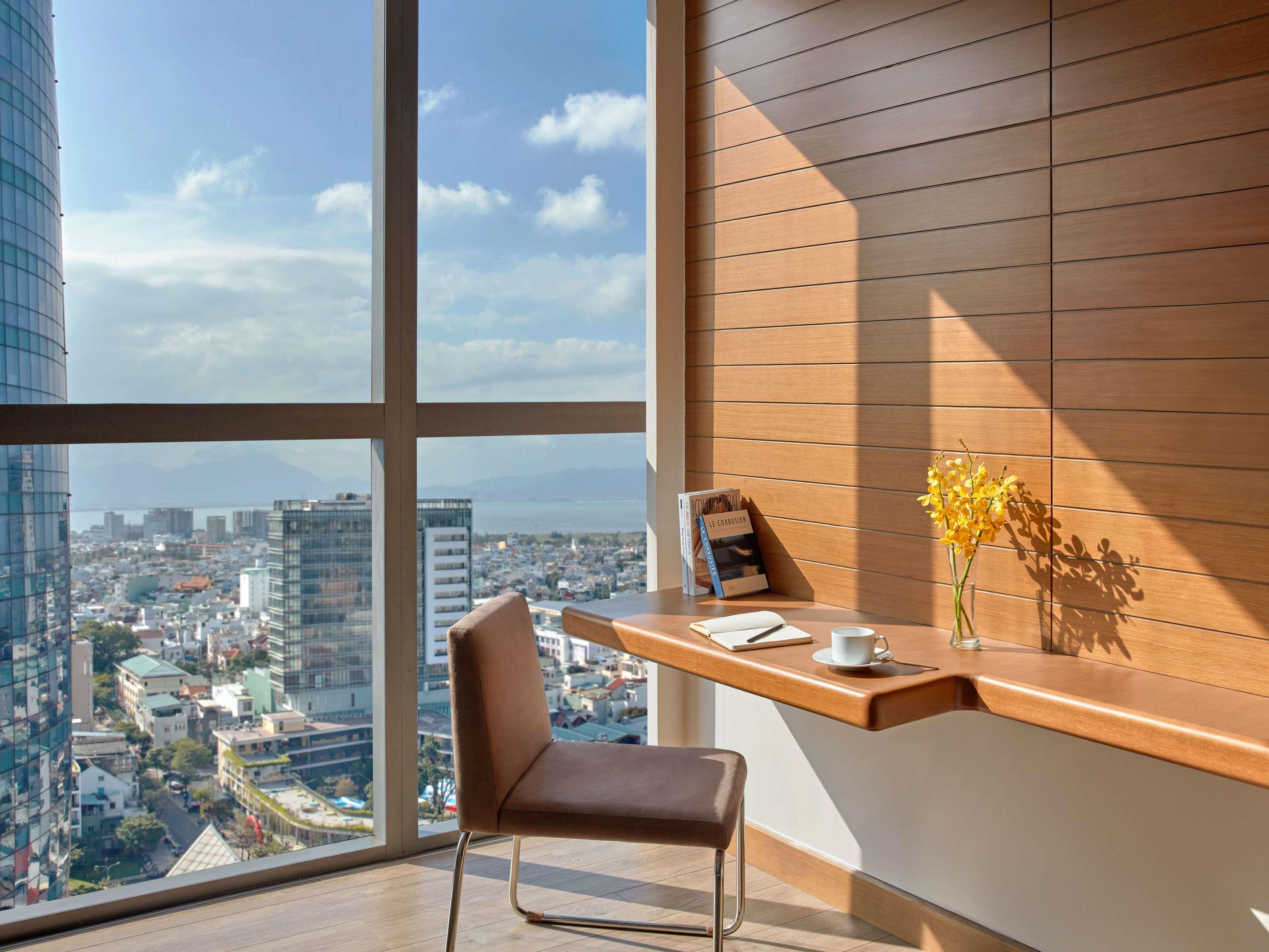 Apartment with Kitchenette