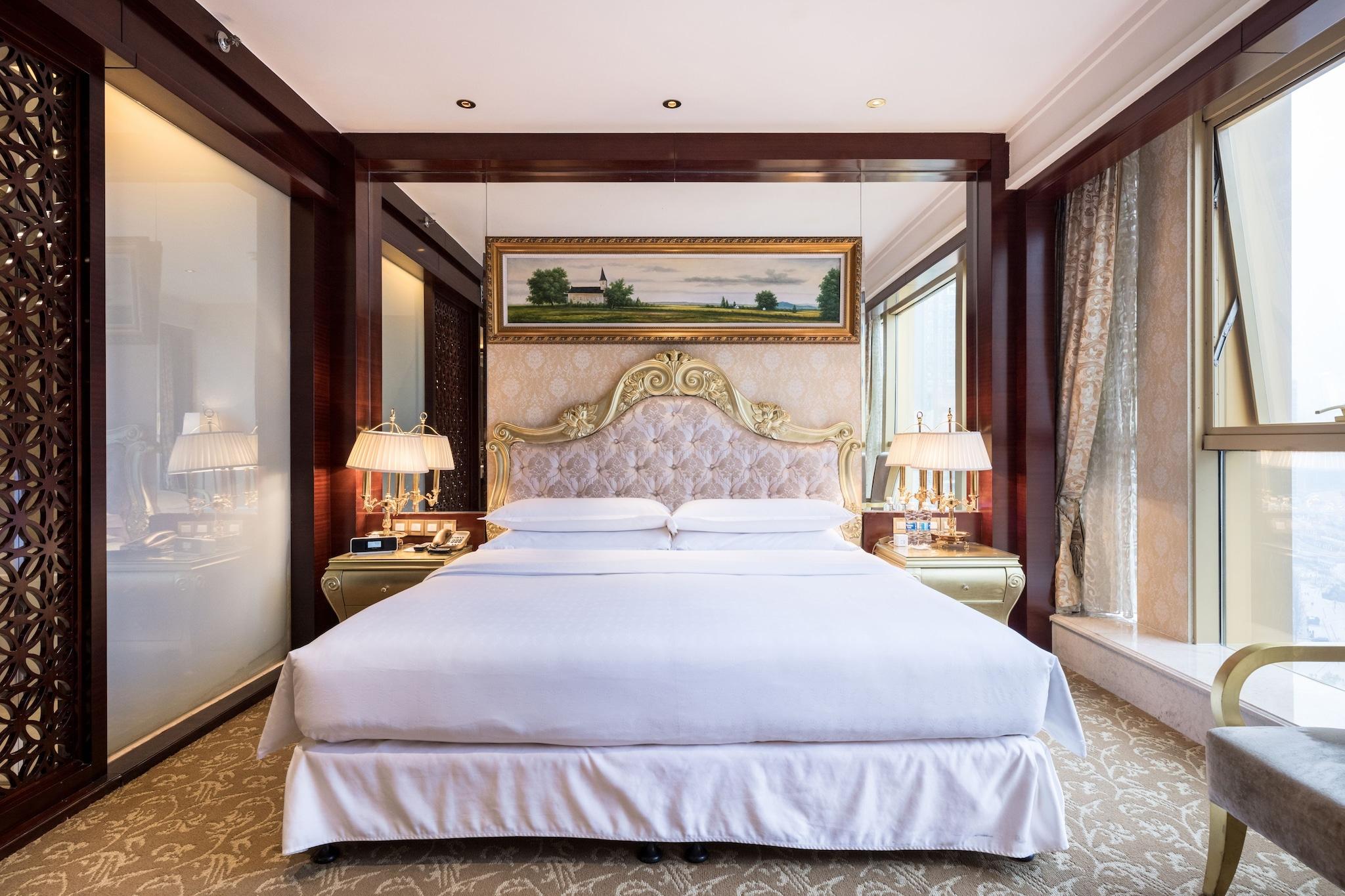 Double King Size Bed