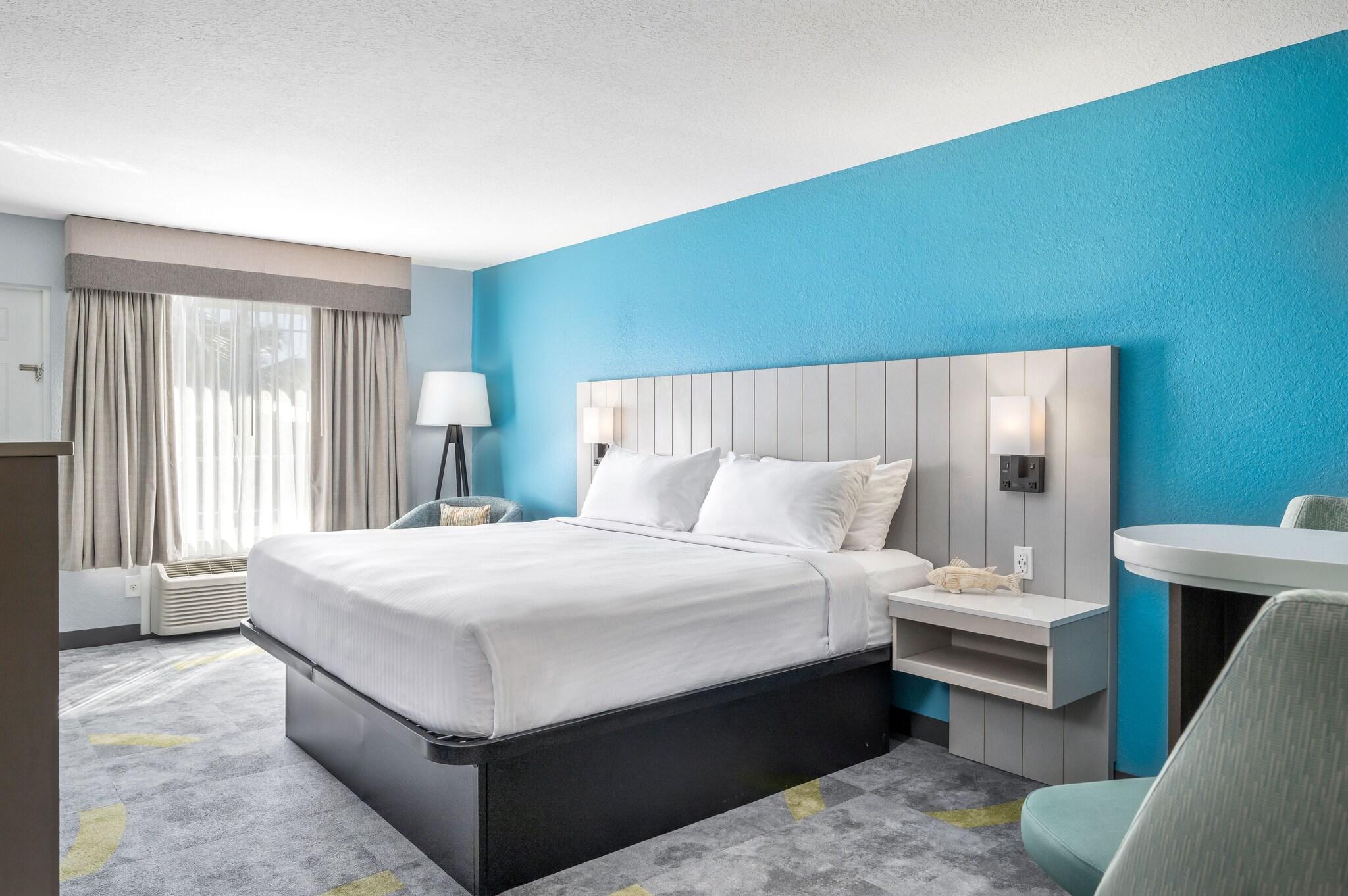 Double Accessible King Size Bed