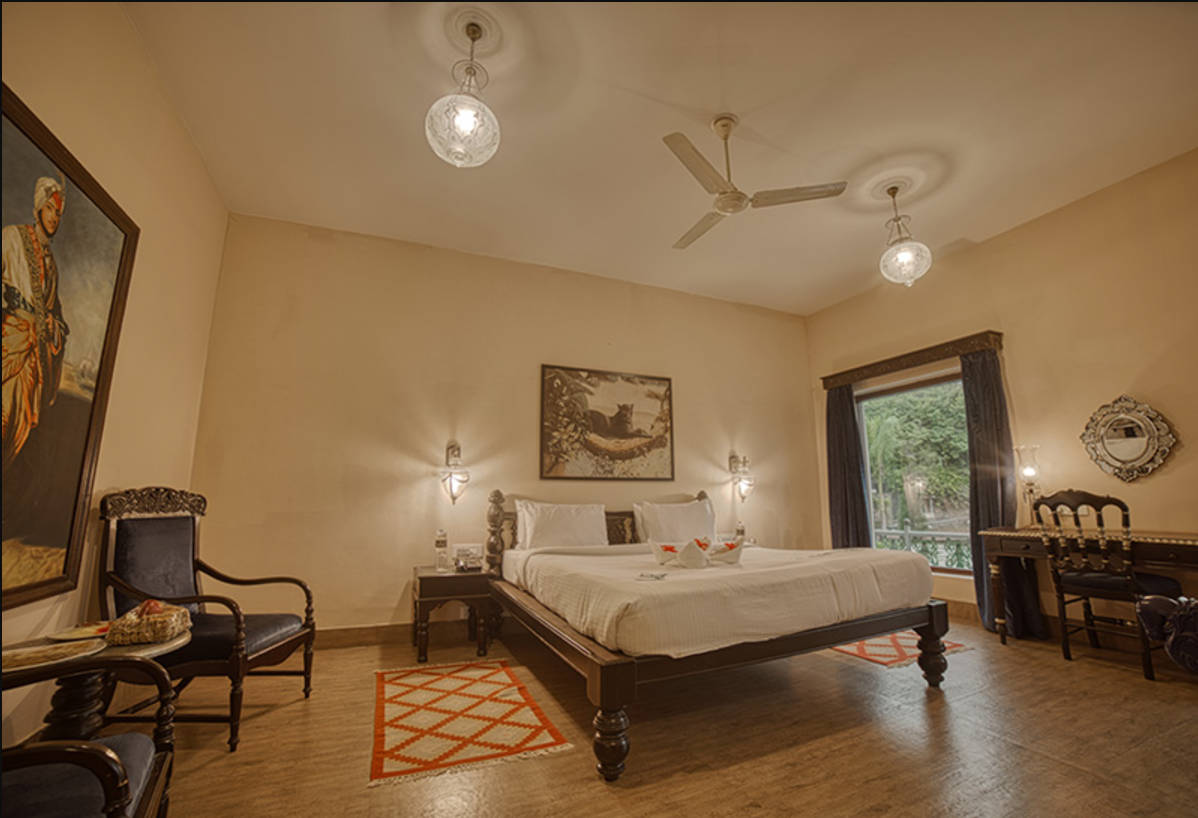 Double Queen Size Bed