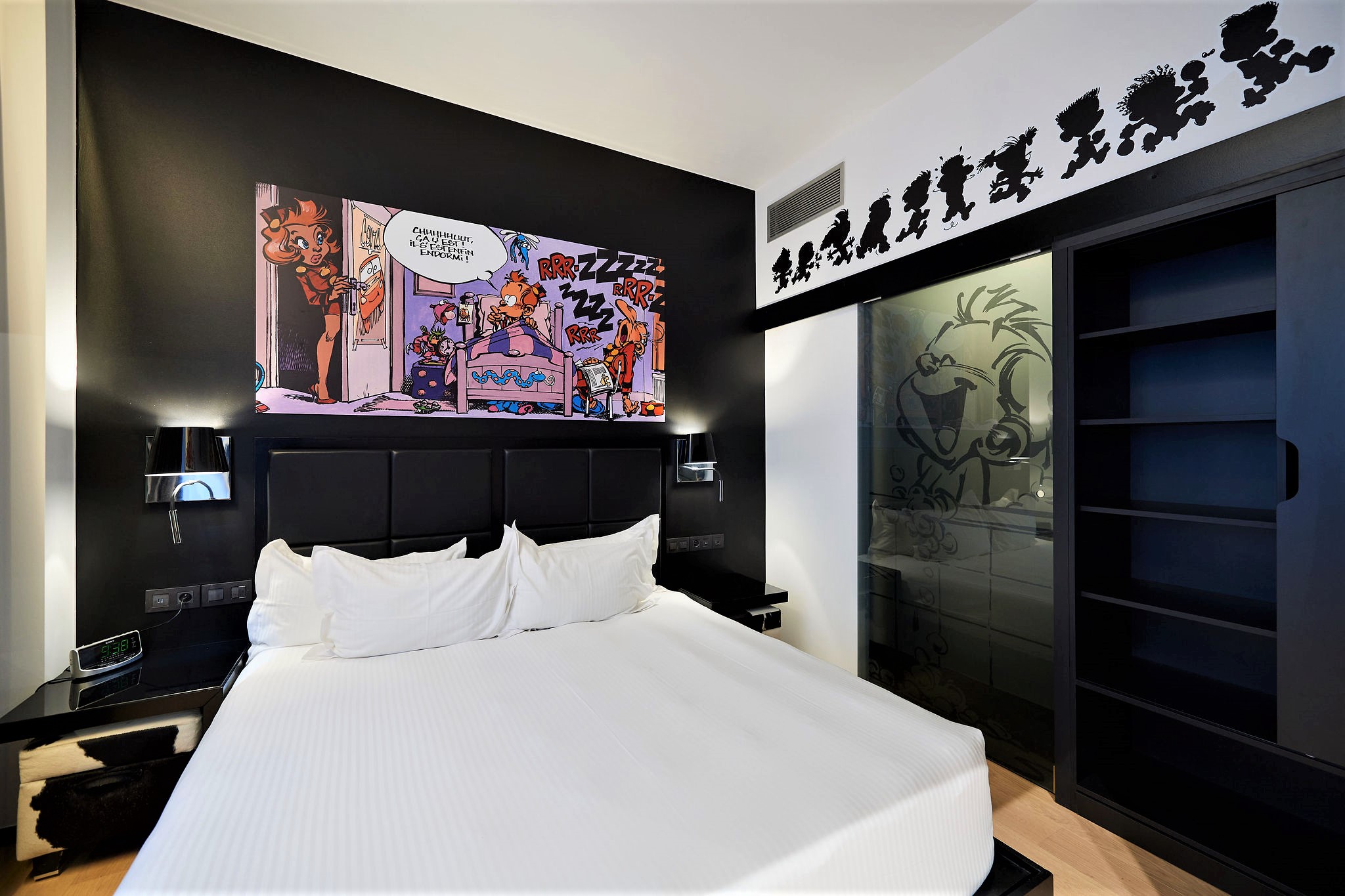 Family Room Capacity 5