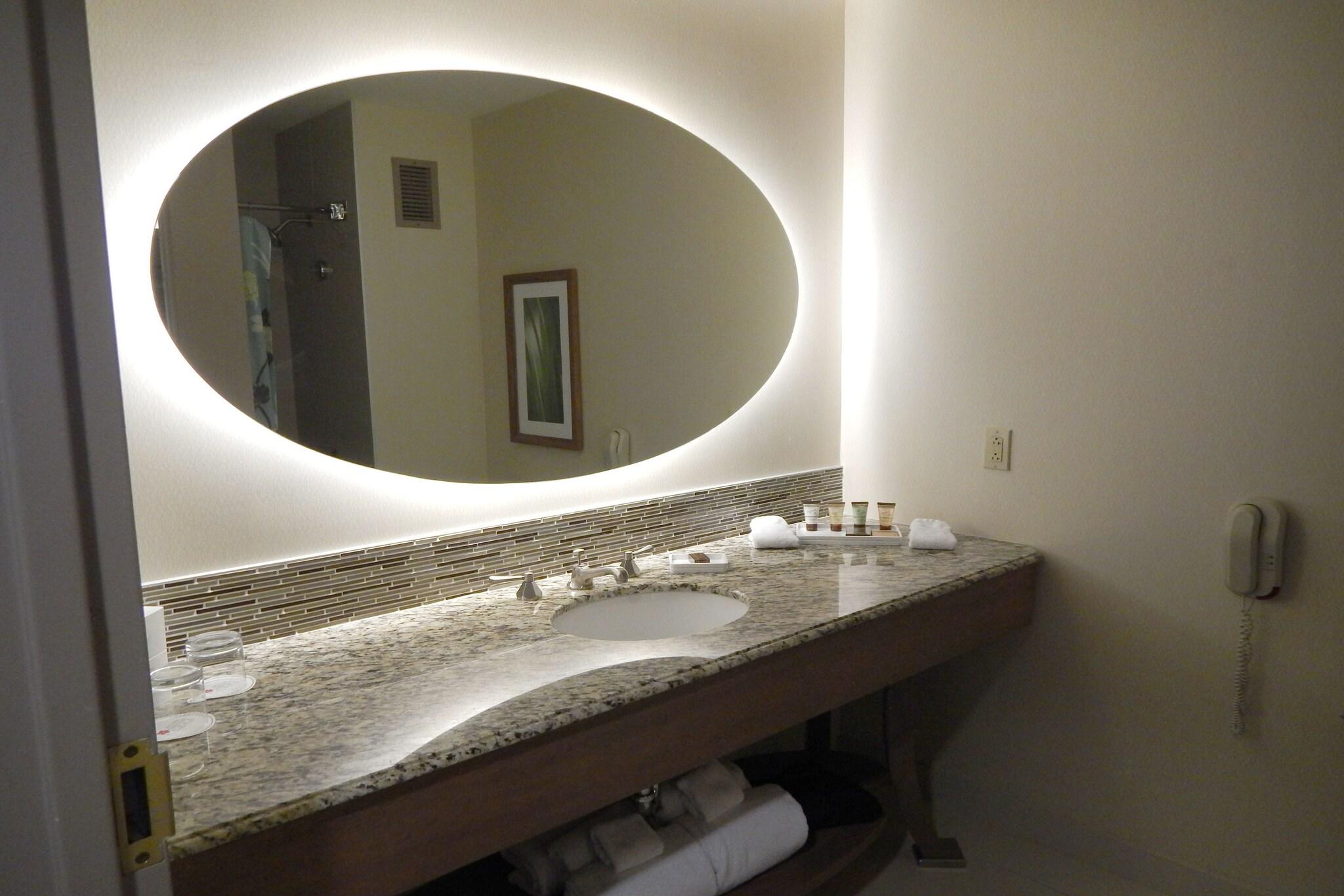 Double Accessible with Views