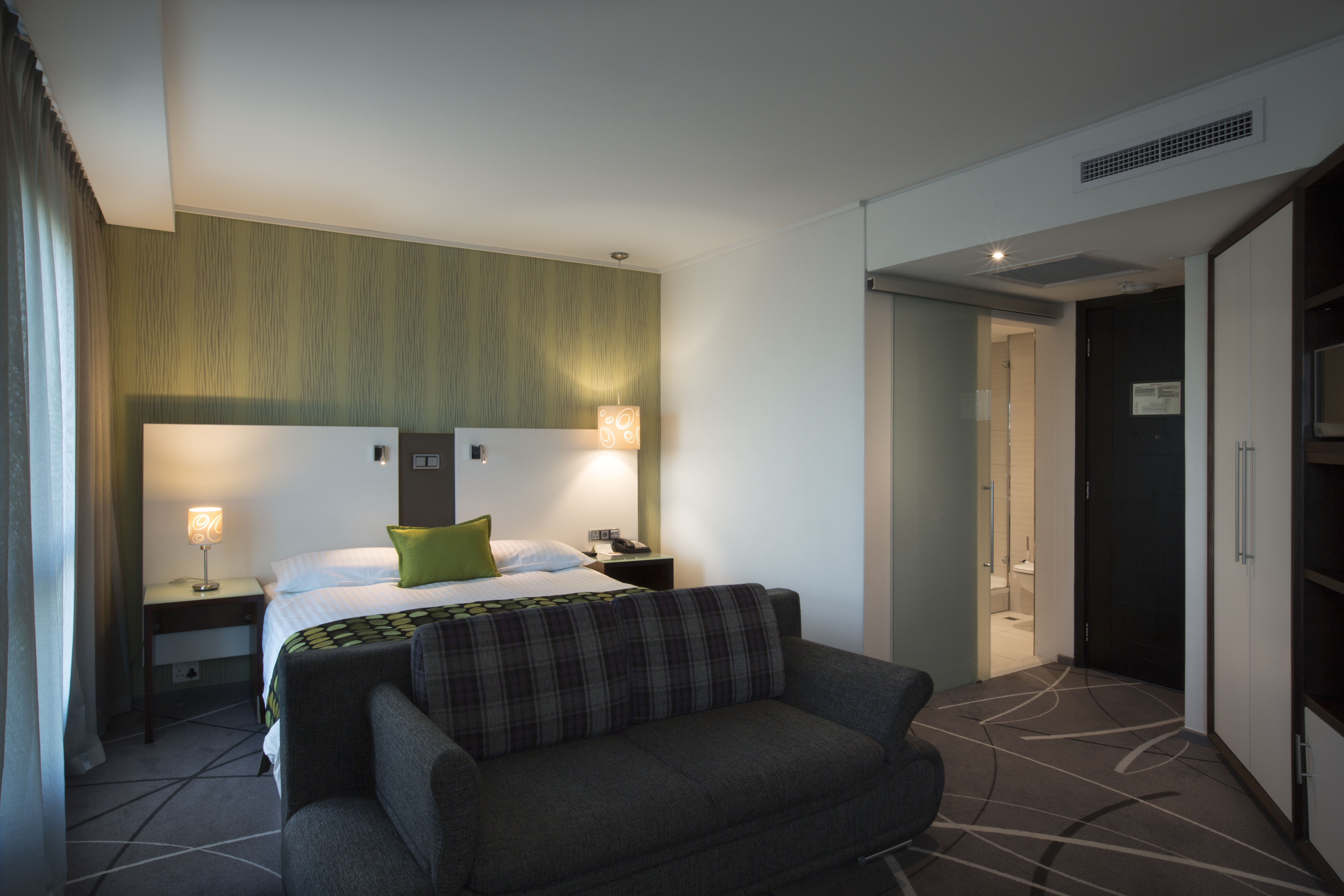 Double or Twin Standard