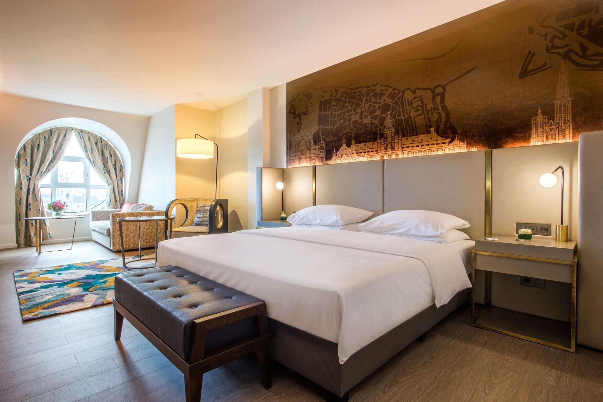 Junior Suite City View Two Beds