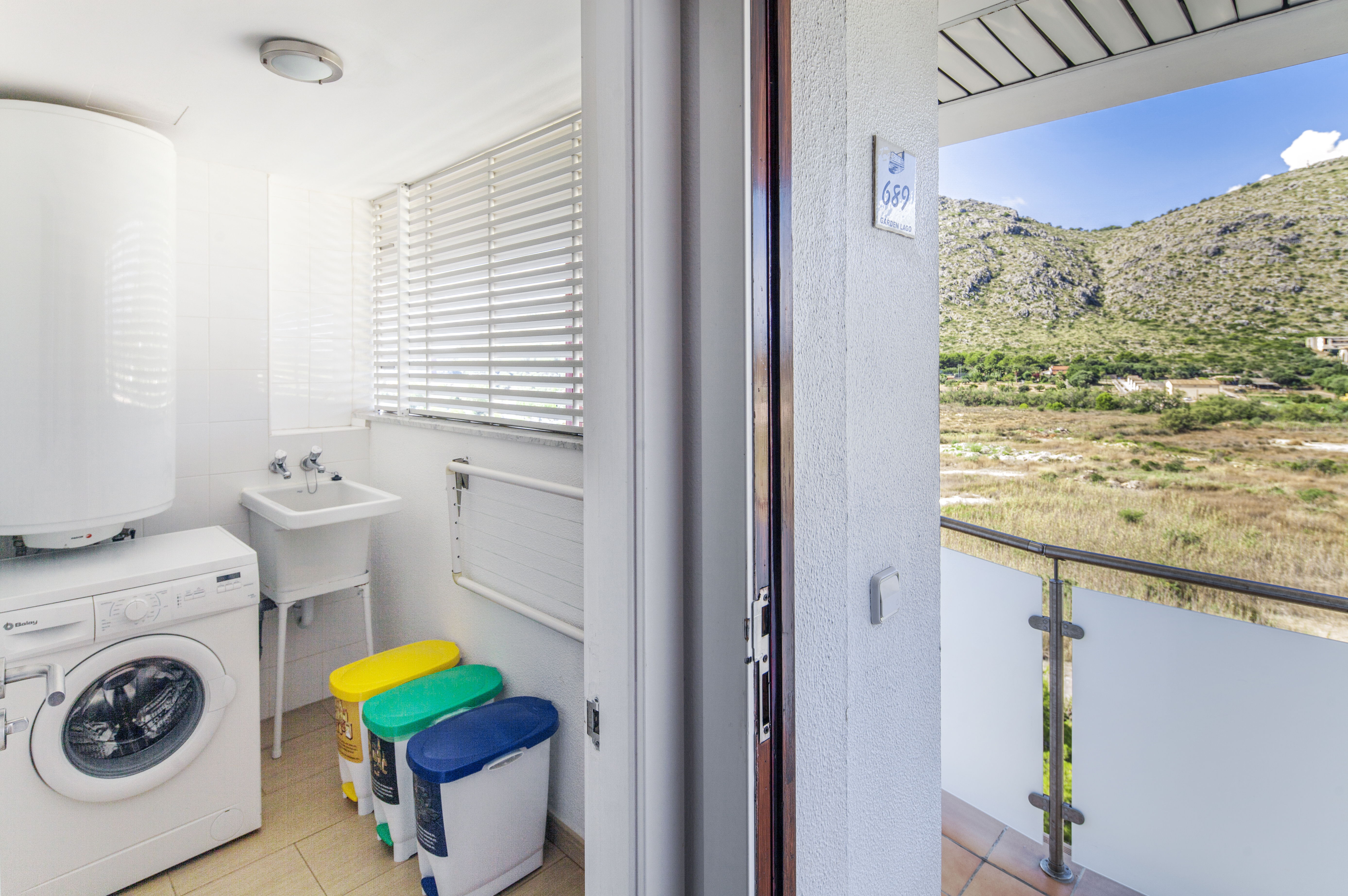 Apartment Capacity 4 Three Bedroom