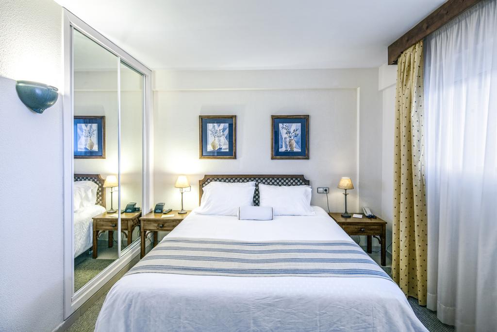 Apartment Capacity 6